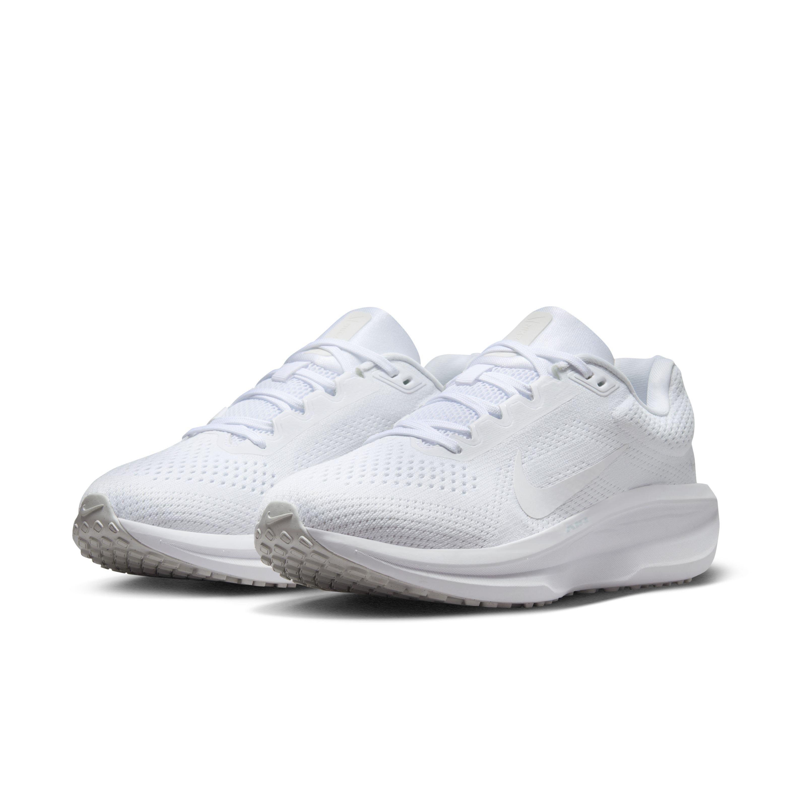 Nike Winflo 11 "White" Women's Running Shoe - WHITE Thumbnail View 3