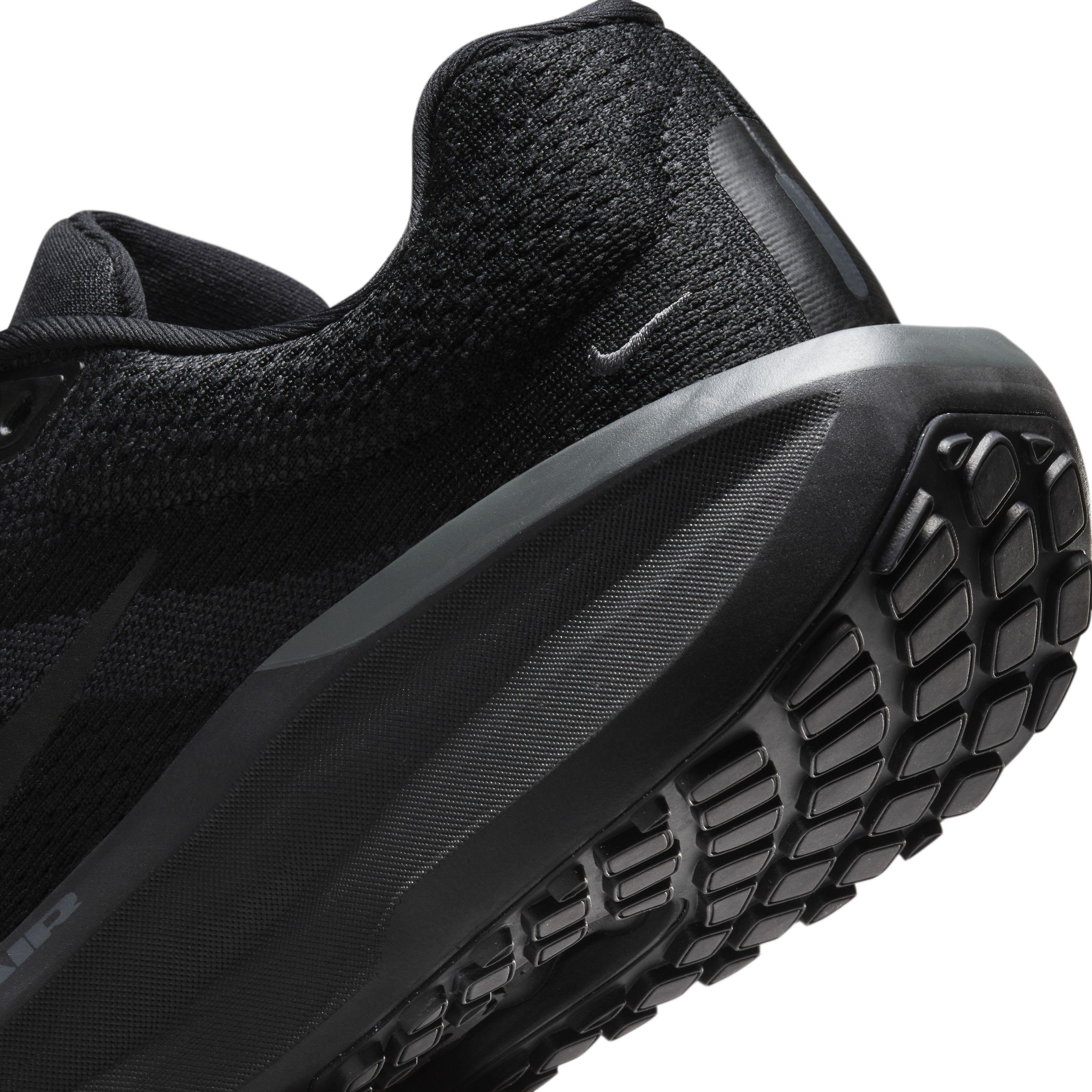 Nike Winflo 11 "Black" Women's Running Shoe - BLACK Thumbnail View 8