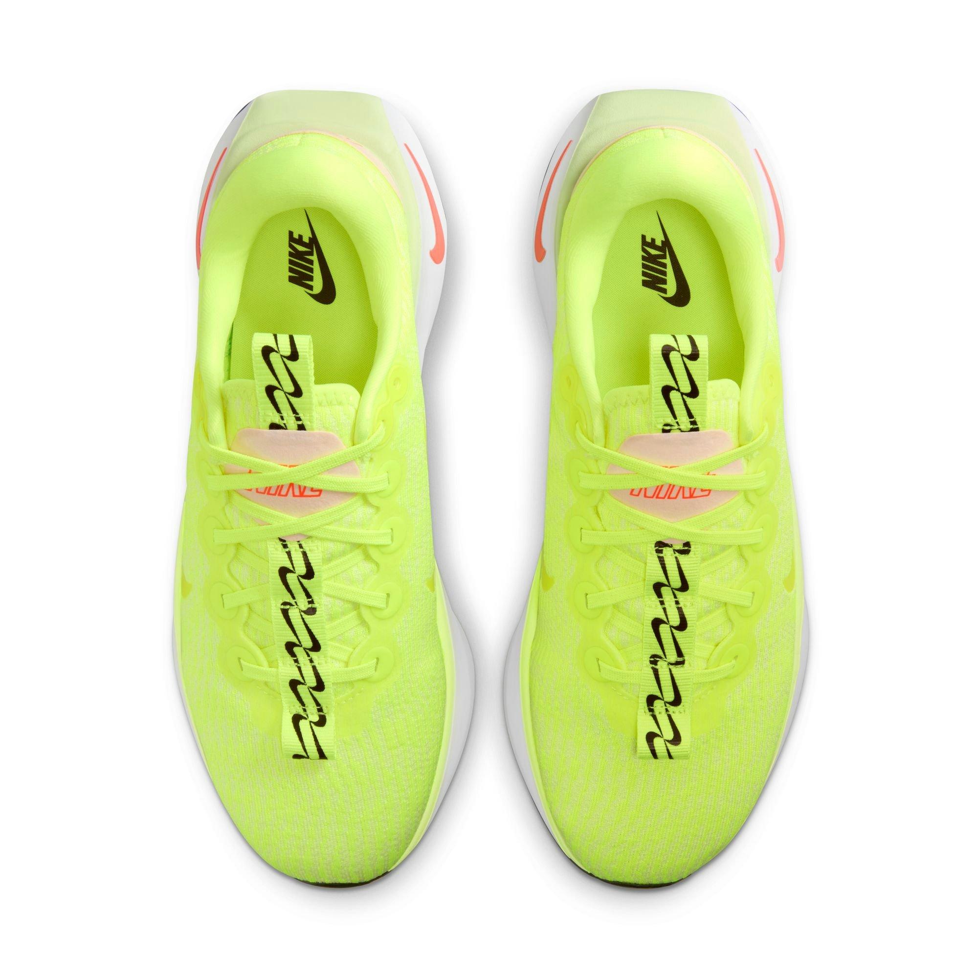 Nike Motiva "Volt/Pink Foam/Volt/Volt" Women's Walking Shoe - VOLT/PINK/VOLT/VOLT Thumbnail View 4