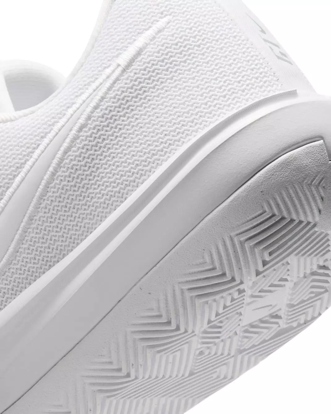 Nike G.T. Cut Academy 2 "White/Wolf Grey/White" Men's Basketball Shoe - WHITE/GREY/WHITE