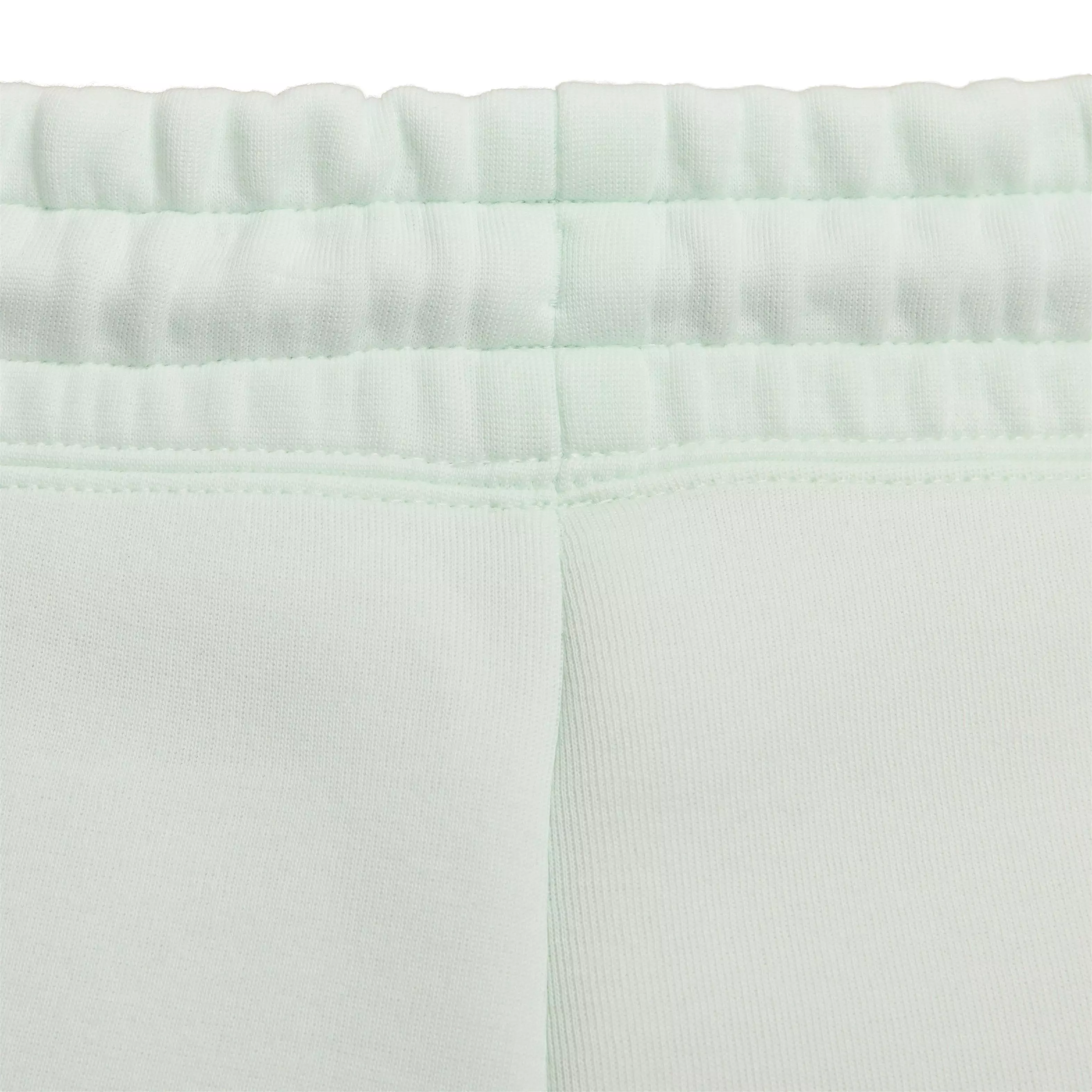 Nike Women's Sportswear Tech Fleece Mid-Rise Cuffed Joggers - GREEN