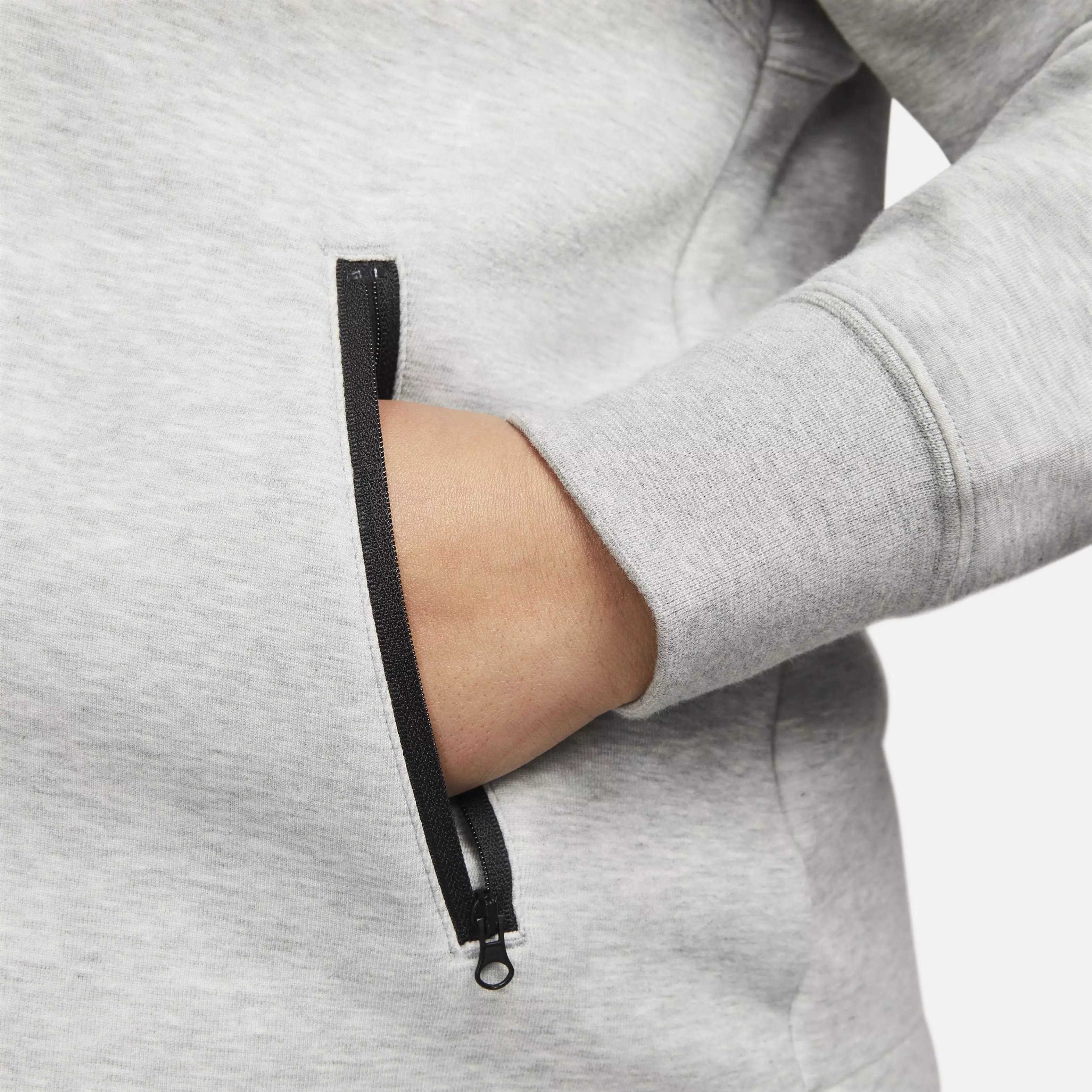 Nike Women's Sportswear Tech Fleece Windrunner FZ Jacket - Grey - GREY