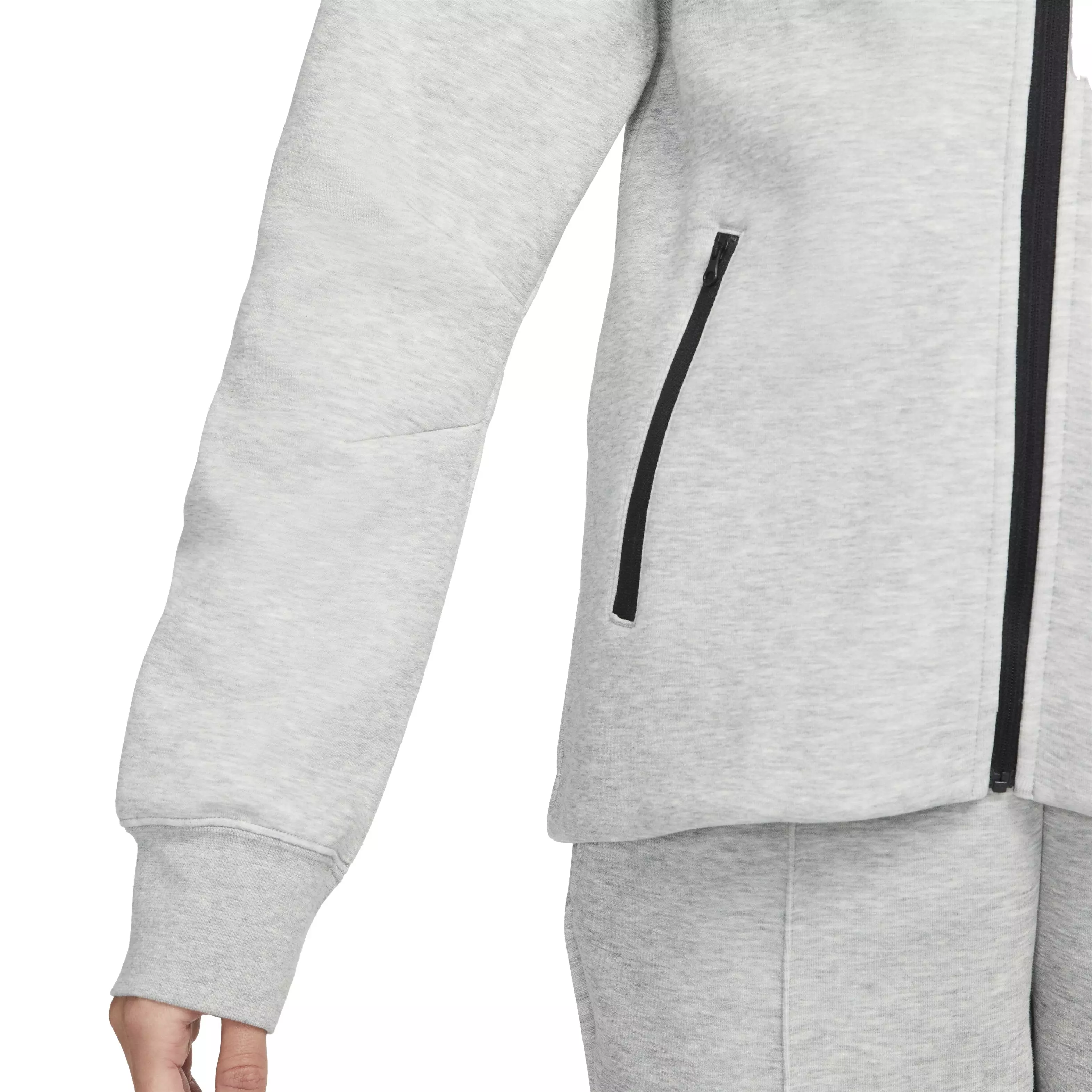 Nike Women's Sportswear Tech Fleece Windrunner Full-Zip Jacket - GREY