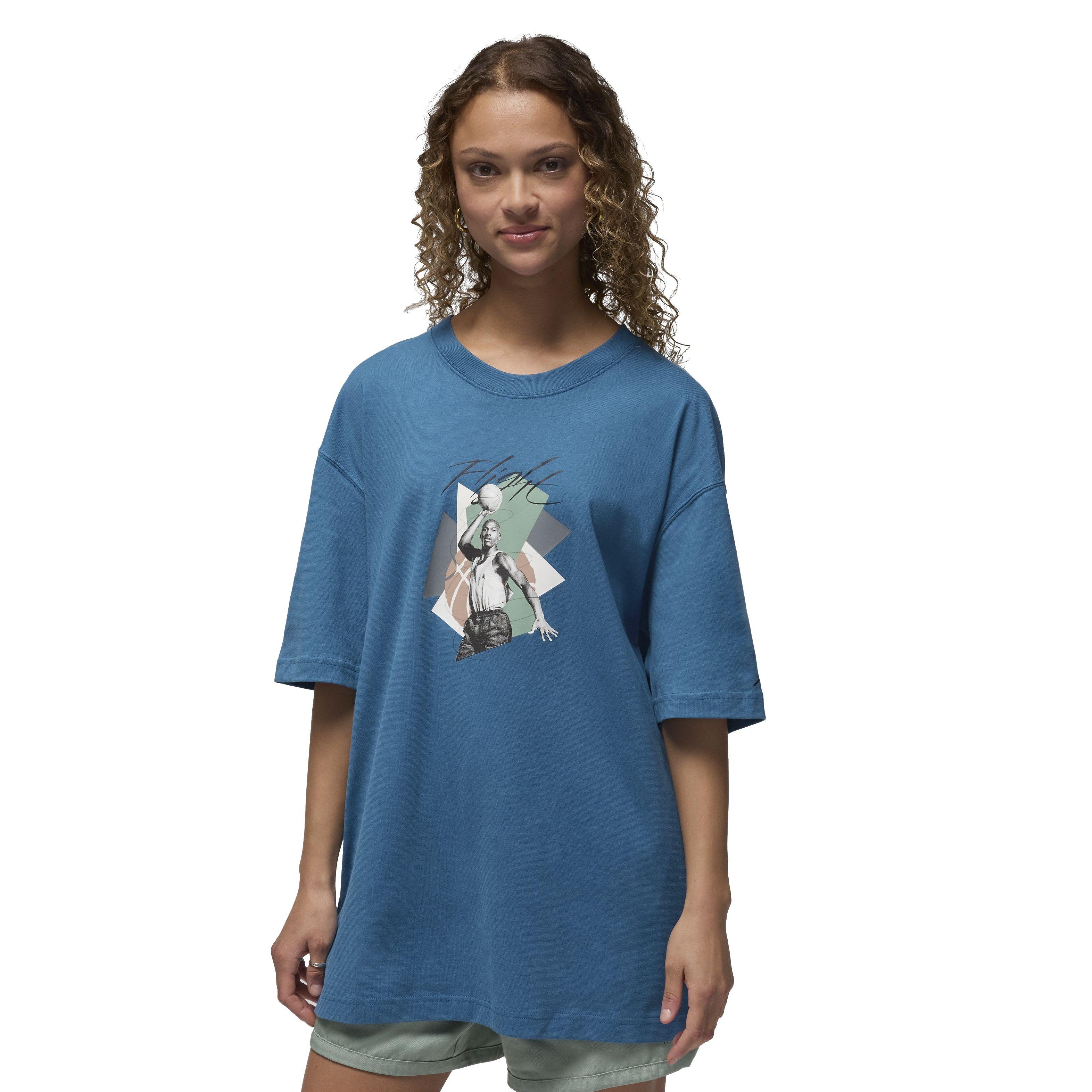 Jordan Women's Oversized Short Sleeve Graphic T-Shirt - BLUE Thumbnail View 1
