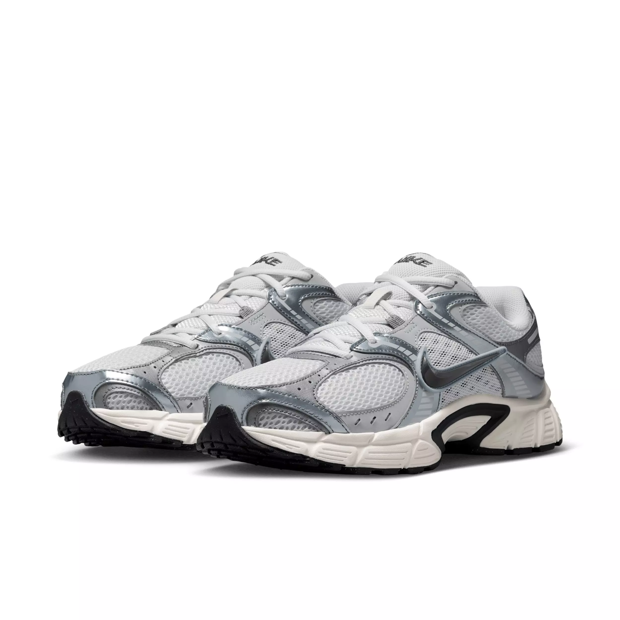 Nike V5 RNR "Photon Dust/Smoke Grey/Light Smoke Grey/Dark Smoke Grey" Men's Shoe - DUST/GREY/LT GREY/DK GREY