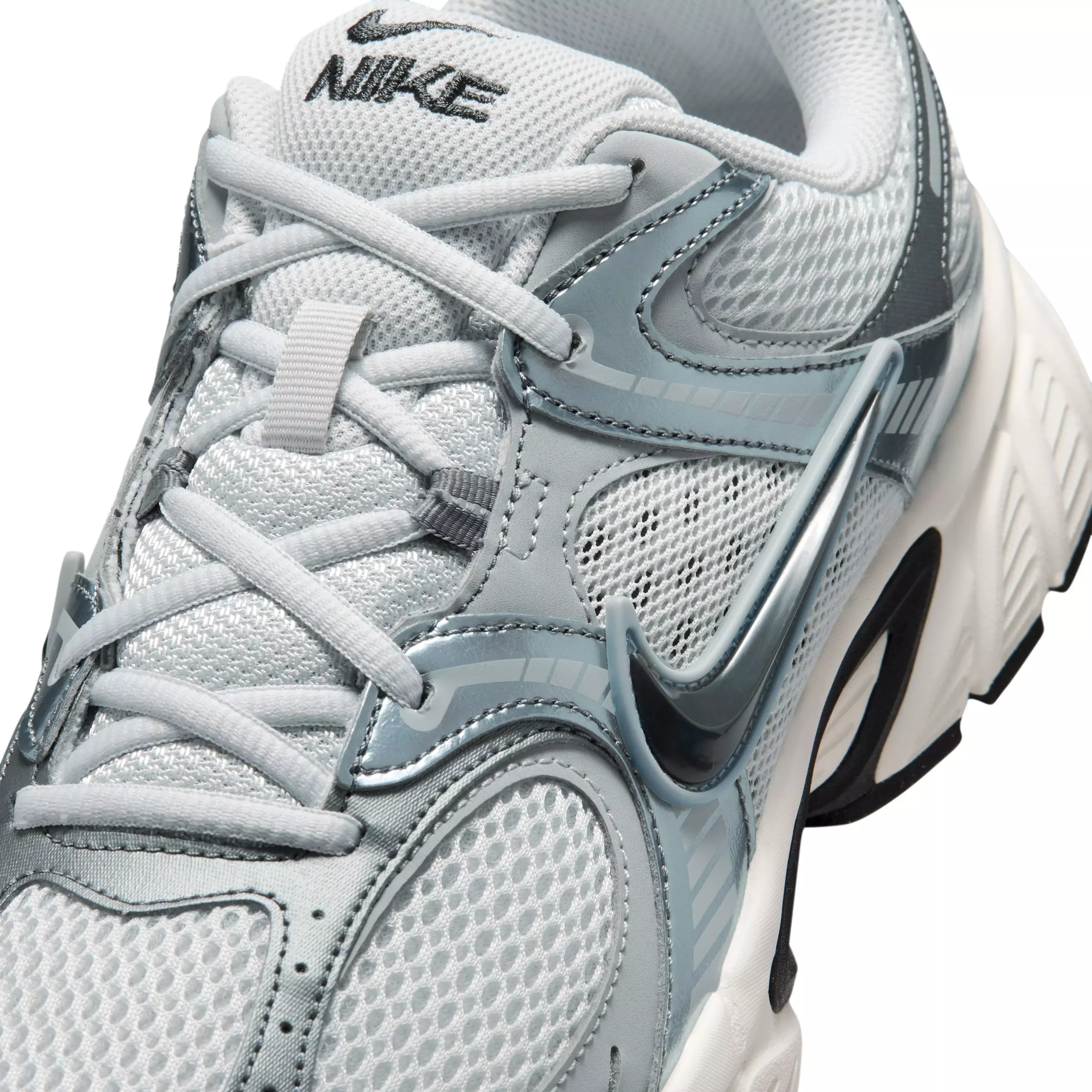 Nike V5 RNR "Photon Dust/Smoke Grey/Light Smoke Grey/Dark Smoke Grey" Men's Shoe - DUST/GREY/LT GREY/DK GREY