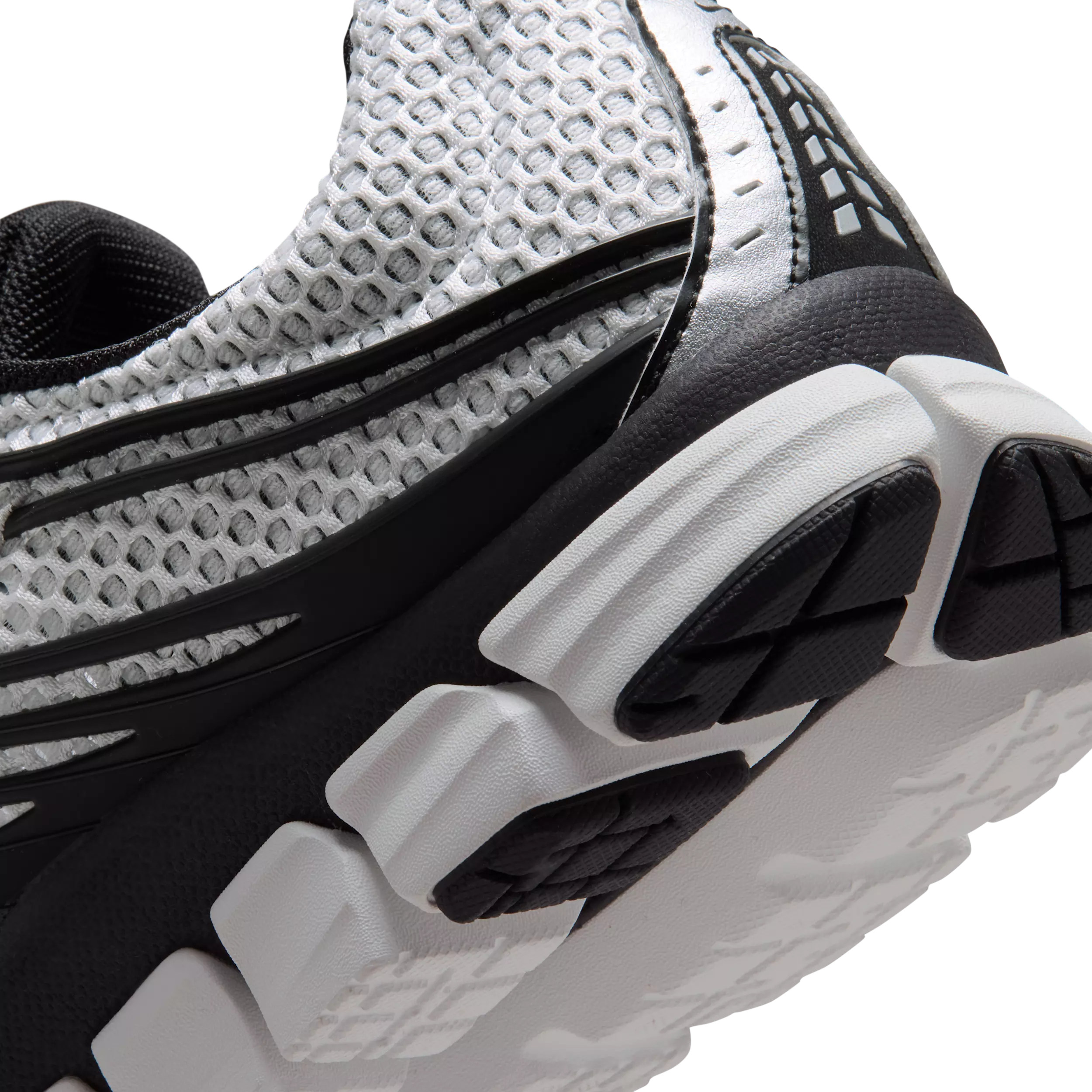 Nike Zoom Skylon 11 "Summit White" Men's Shoe - SUMMIT WHITE/BLACK/LIGHT SMOKE GREY/METALLIC SILVER