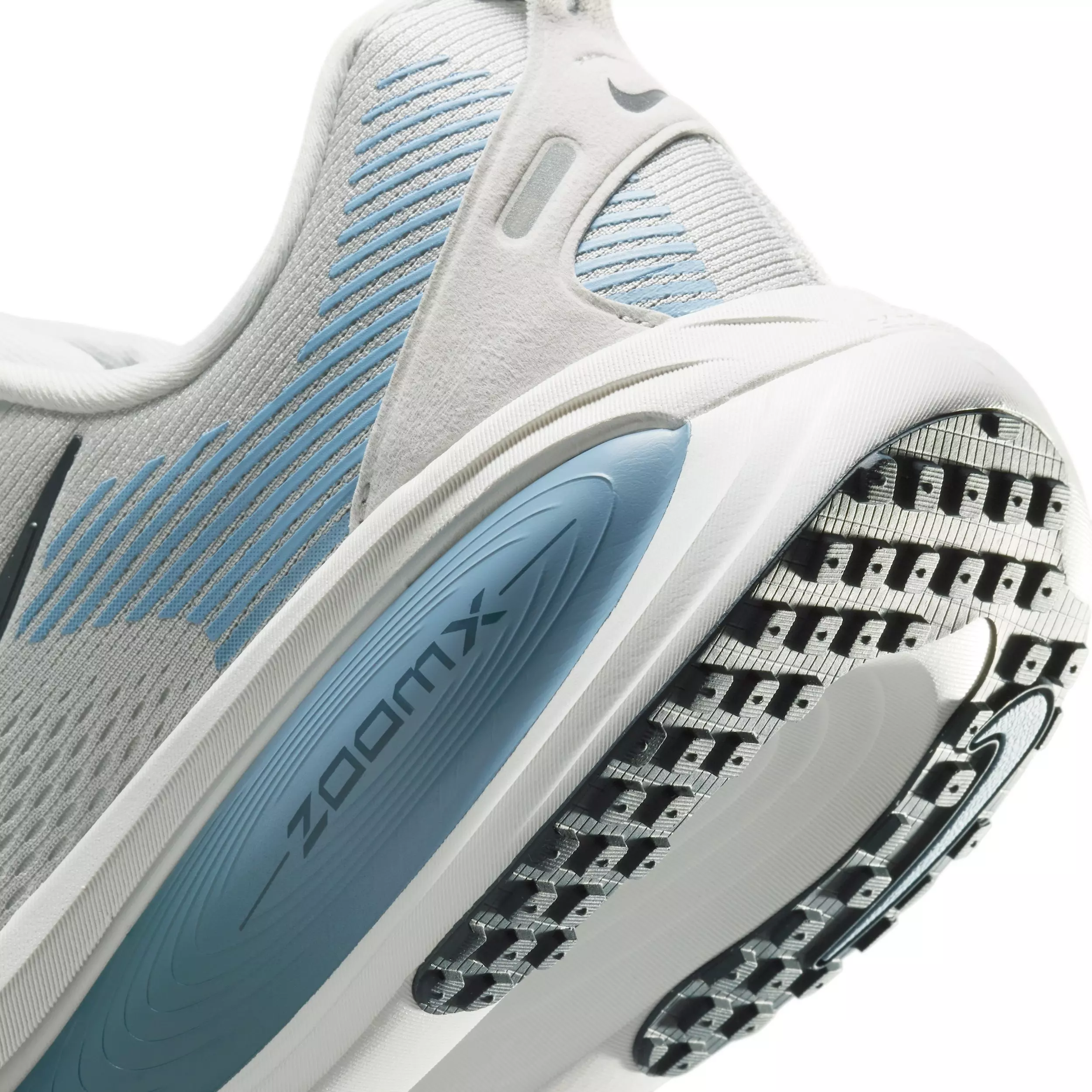 Nike Vomero 18 "Grey Fog/Off White/Work Blue/Dark Obsidian" Men's Running Shoe - GREY/OFF WHITE/BLUE/DK OBIDIAN