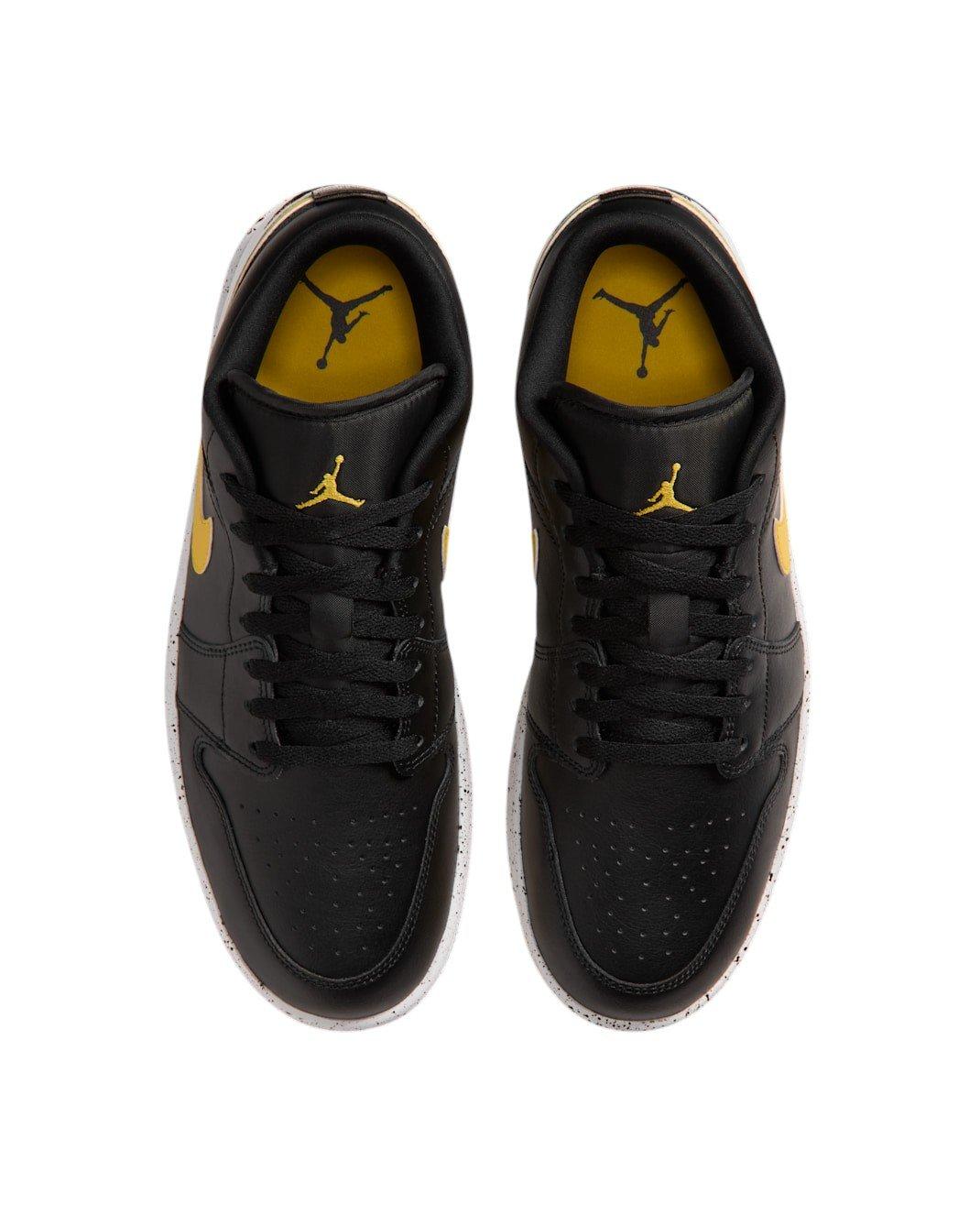 Jordan 1 Low SE "Black/White/Tour Yellow" Men's Shoe - BLACK/WHITE/YELLOW