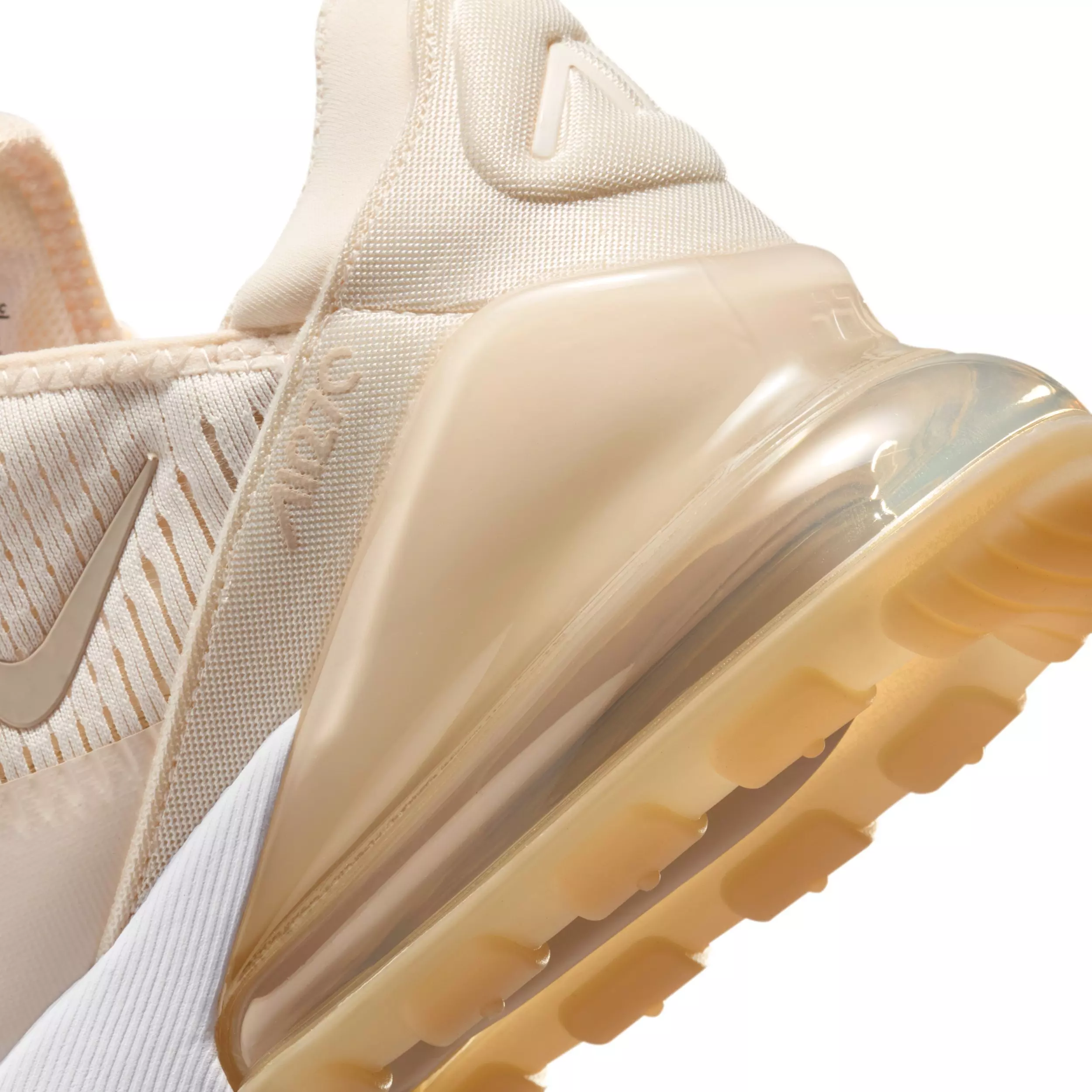 Nike Air Max 270 "Chalk/Linen/White/Sanddrift" Women's Shoe - CHALK/LINEN/WHITE/SANDDRIFT