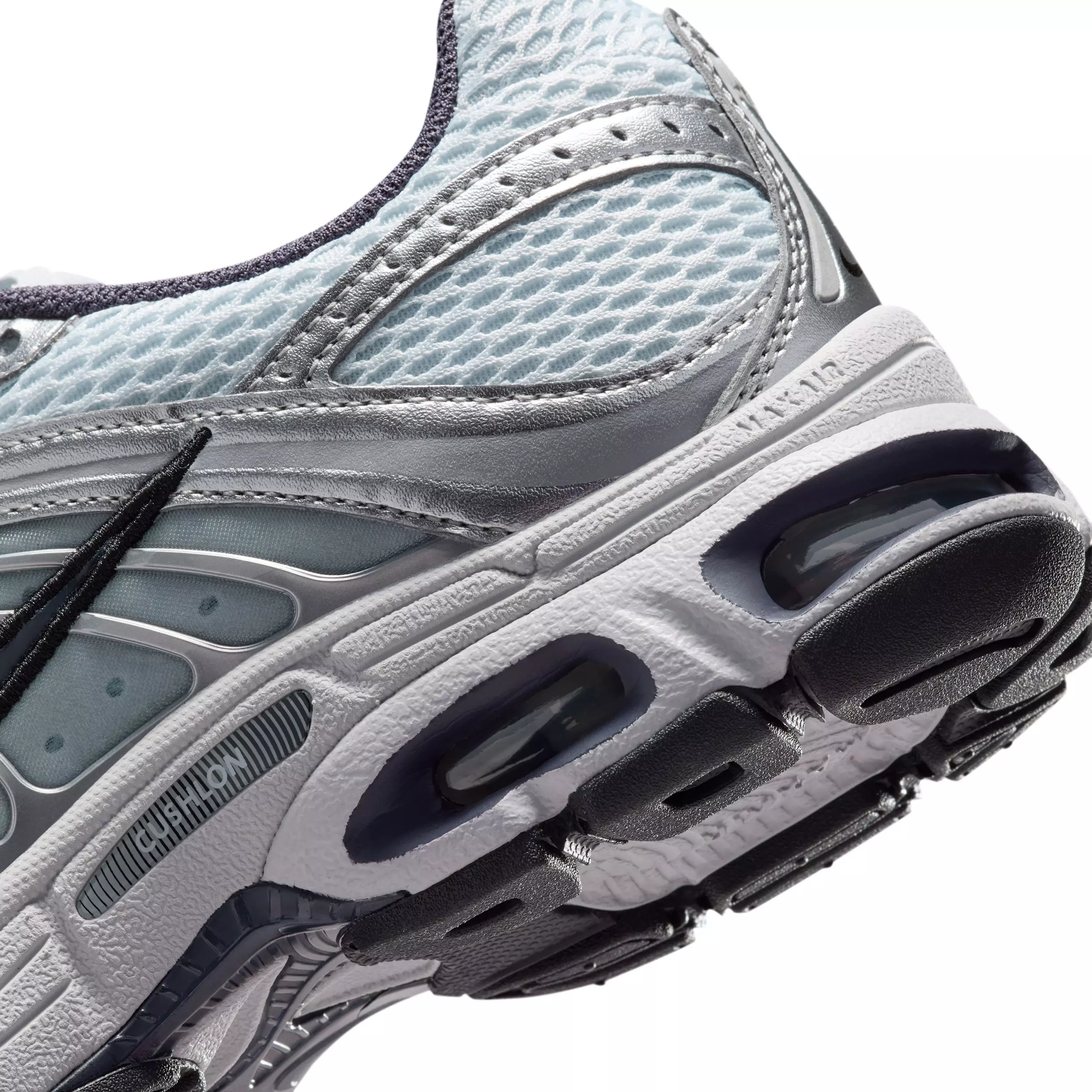 Nike Air Max Moto 2K "Pure Platinum/Metallic Silver/Black/Gridiron" Women's Shoe - PLATINUM/SILVER/BLACK/GRIDIRON