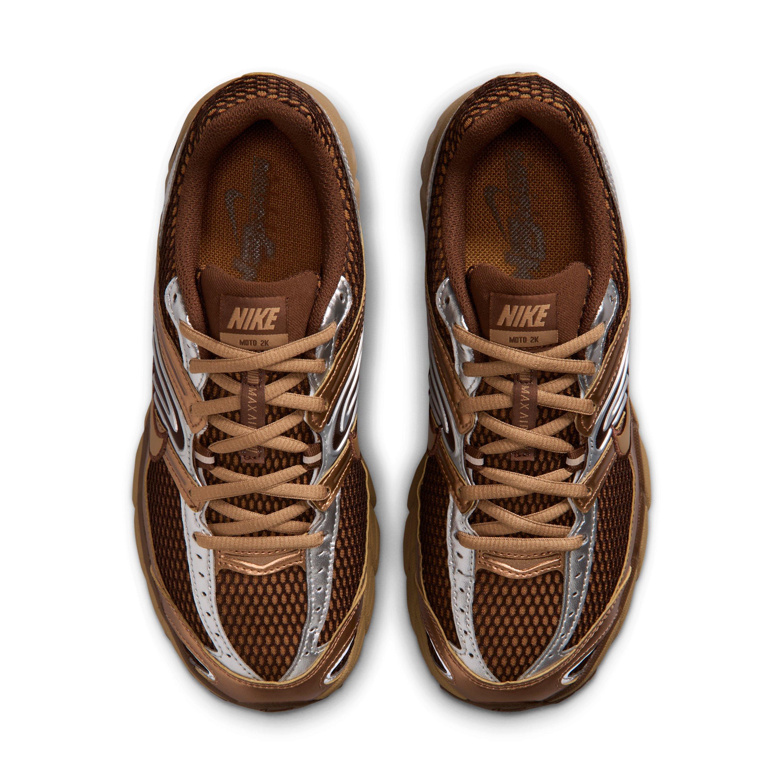 Nike Air Max Moto 2K "Light British Tan/Cacao Wow/Metallic Silver/Dark Driftwood" Women's Shoe - LT TAN/CACAO/SILVER/DK DRIFTWOOD Thumbnail View 4