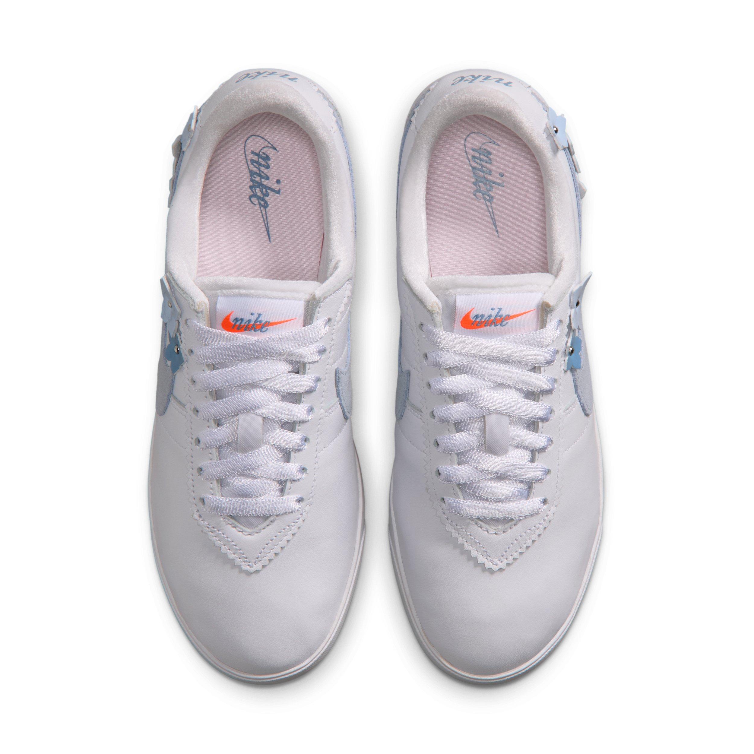 Nike Astrograbber "White/Work Blue/Hydrogen Blue" Women's Shoe - WHITE/BLUE/BLUE Thumbnail View 4