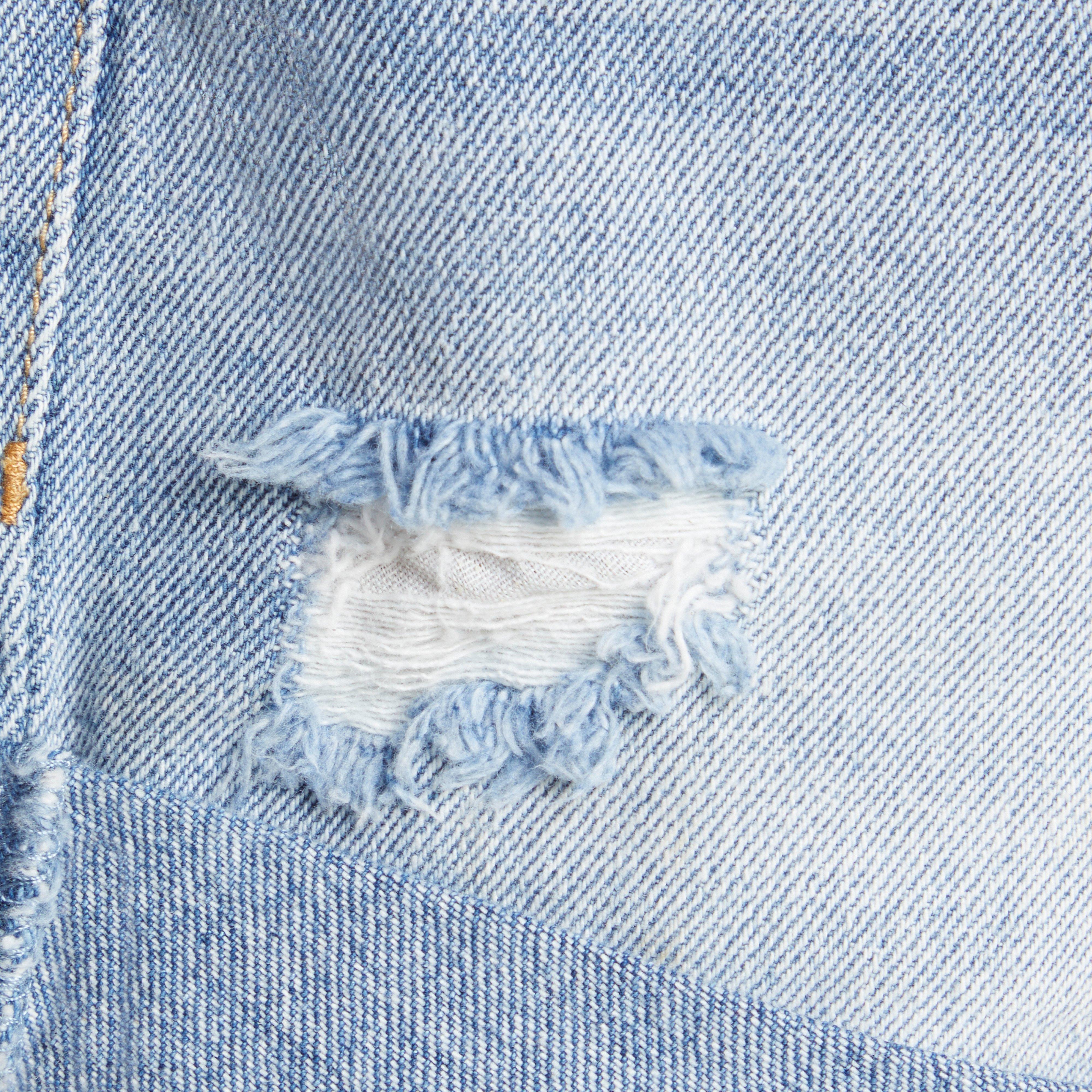 Levi's Girlfriend Fit Roll-Up Big Girls' Light Blue Wash Denim Shorty Shorts