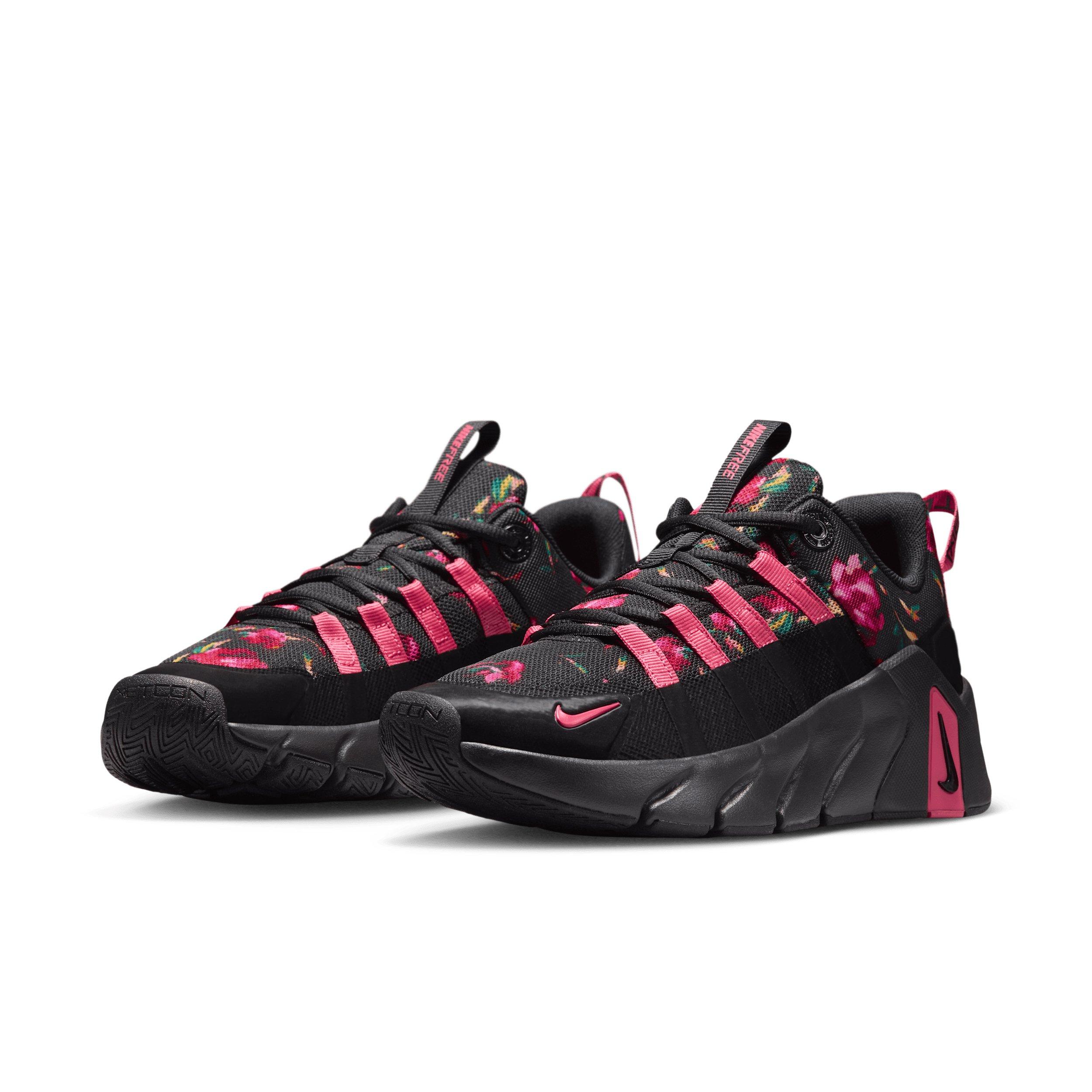 Nike Free Metcon 7 SE "Black/Black/Sea Coral" Women's Training Shoe - BLACK/BLACK/CORAL