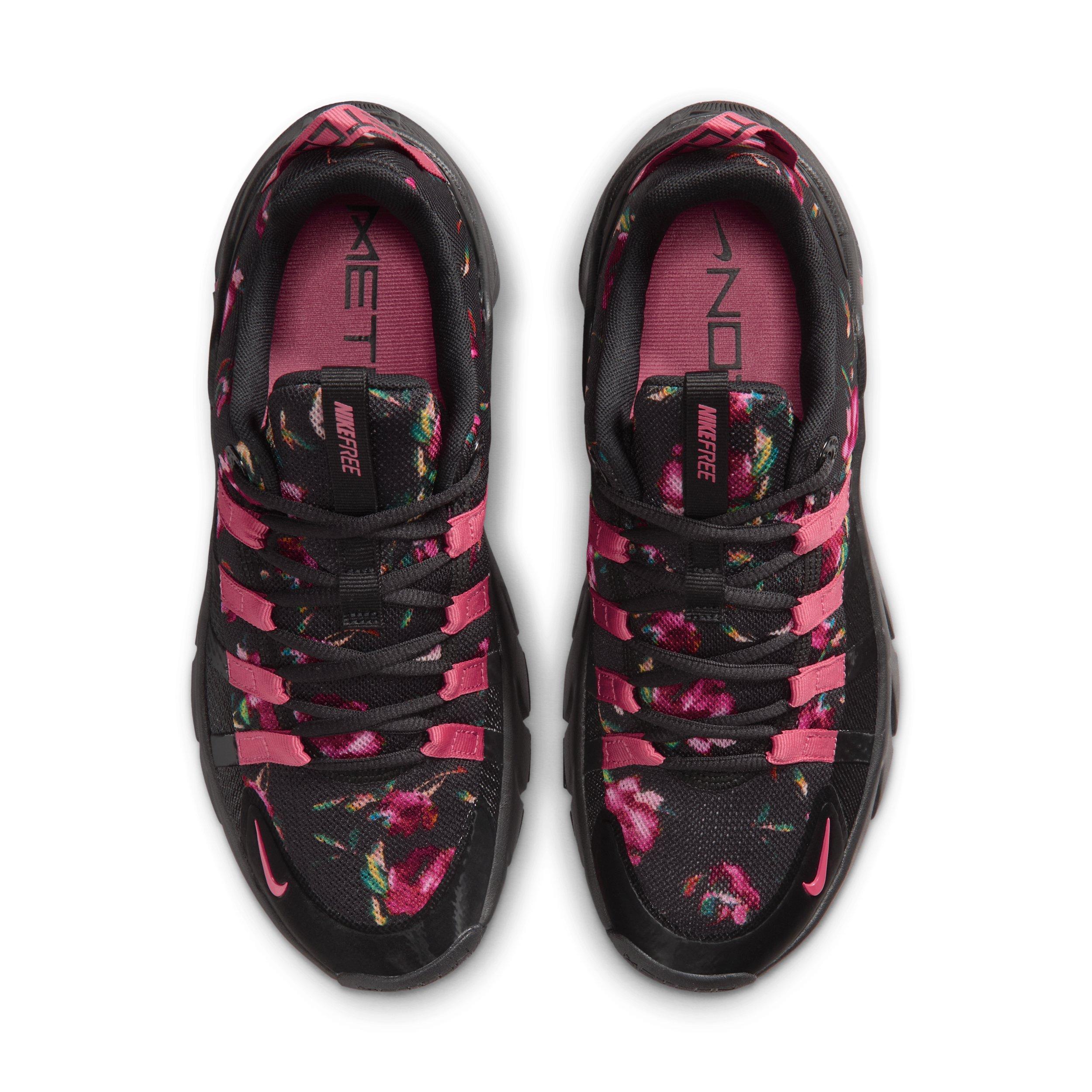 Nike Free Metcon 7 SE "Black/Black/Sea Coral" Women's Training Shoe - BLACK/BLACK/CORAL