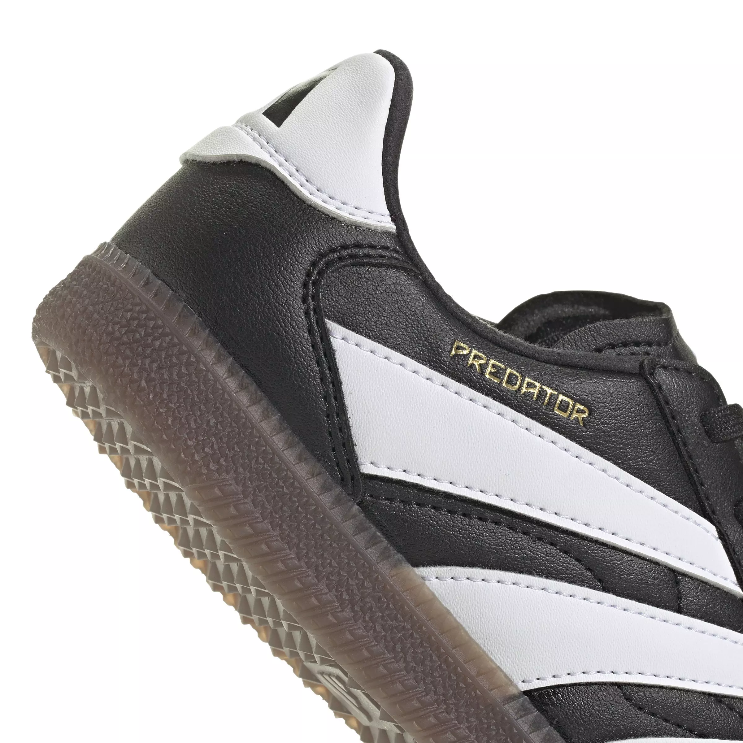 adidas Predator Freestyle "Core Black/Ftwr White/Gold Metallic" Grade School Kids' Soccer Shoe - BLACK/WHITE/GOLD
