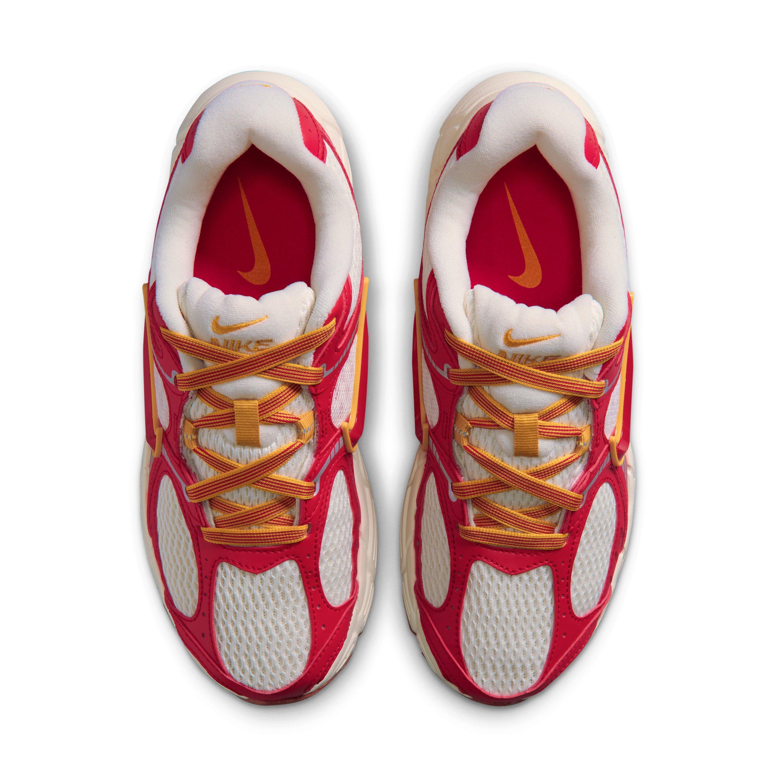Nike V5 RNR "University Red/Coconut Milk/University Gold/University Red" Women's Shoe - RED/MILK/GOLD/RED