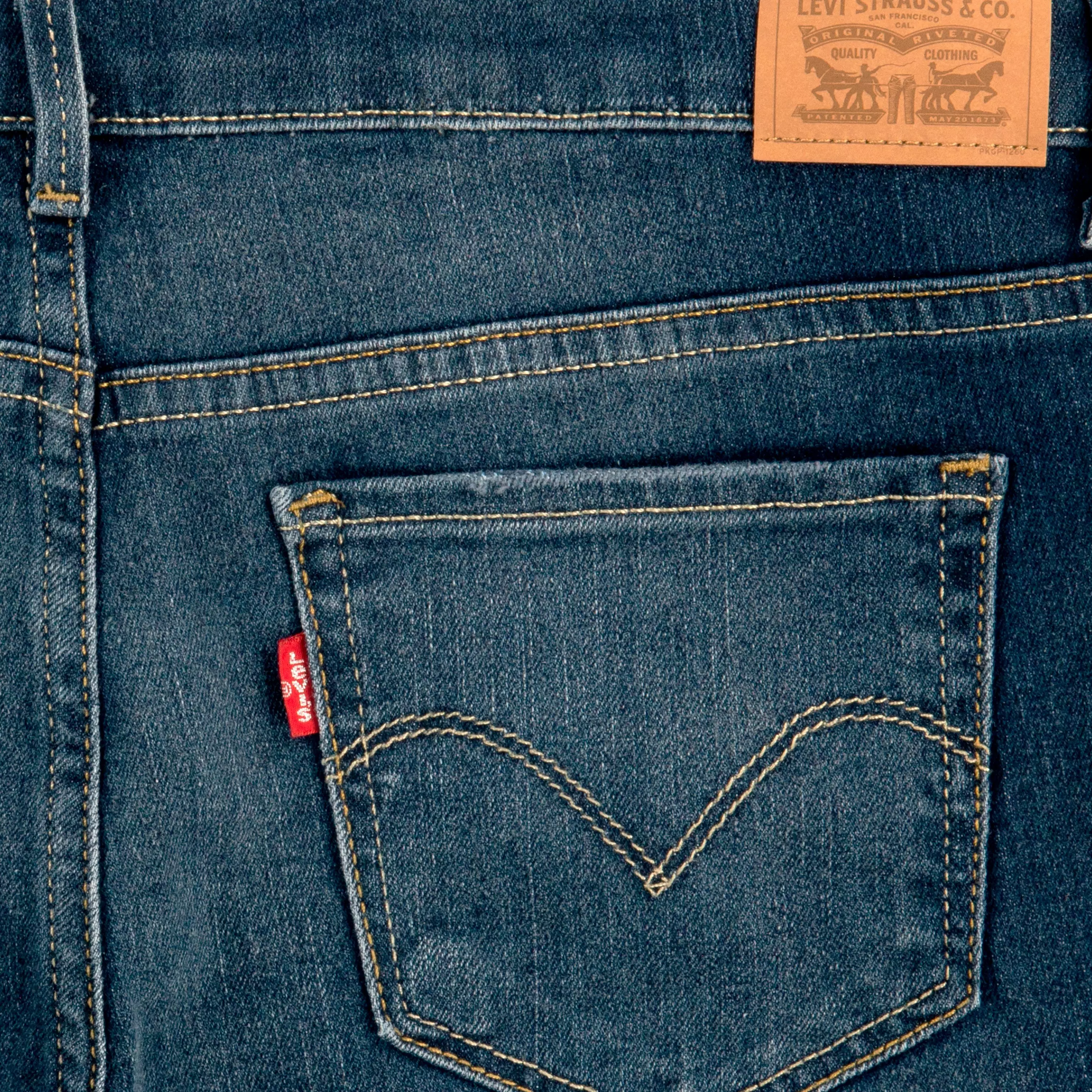 Levi's Big Girls' 710 Super Skinny Fit Slim Blue Wash Denim Jeans - BLUE
