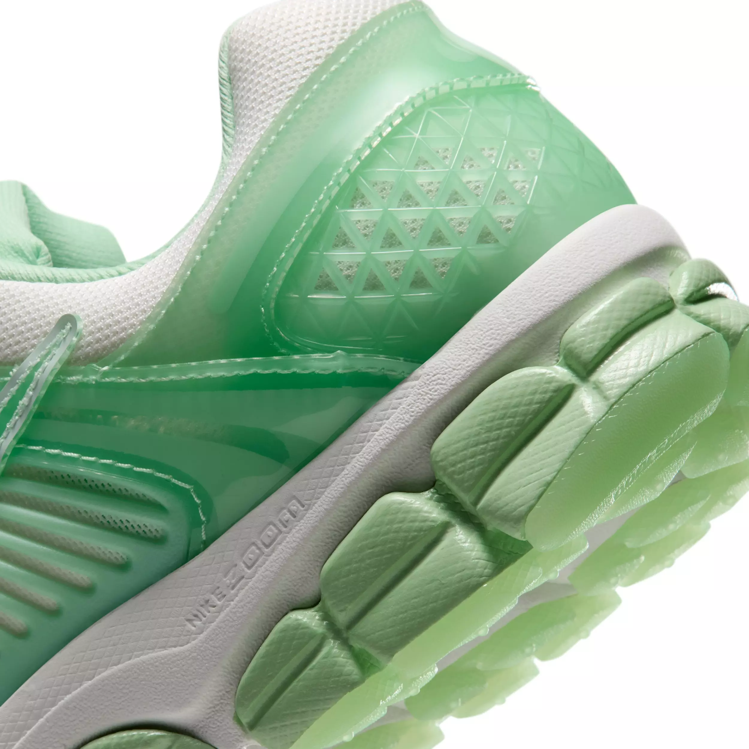 Nike Zoom Vomero 5 "Sail/Barely Green/Pink Rise/Cucumber Calm" Women's Shoe - SAIL/GREEN/PINK/CUCUMBER