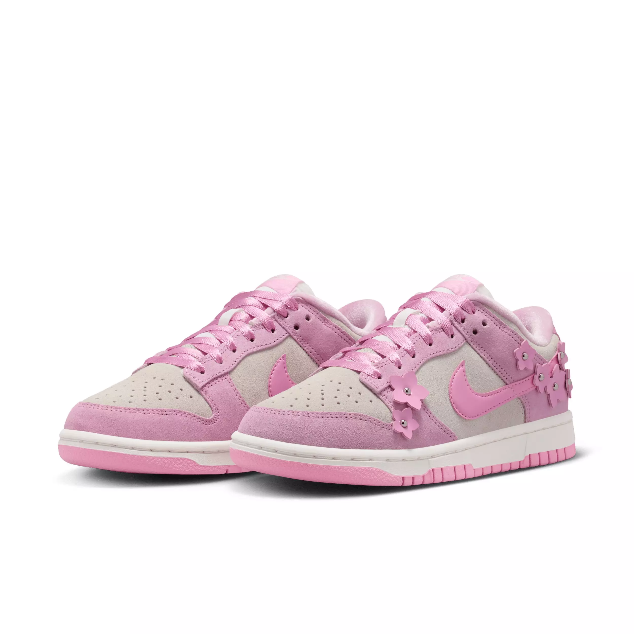 Nike Dunk Low SE Florette "Pink Foam/Sail/Pink Rise" Women's Shoe - PINK/SAIL/PINK