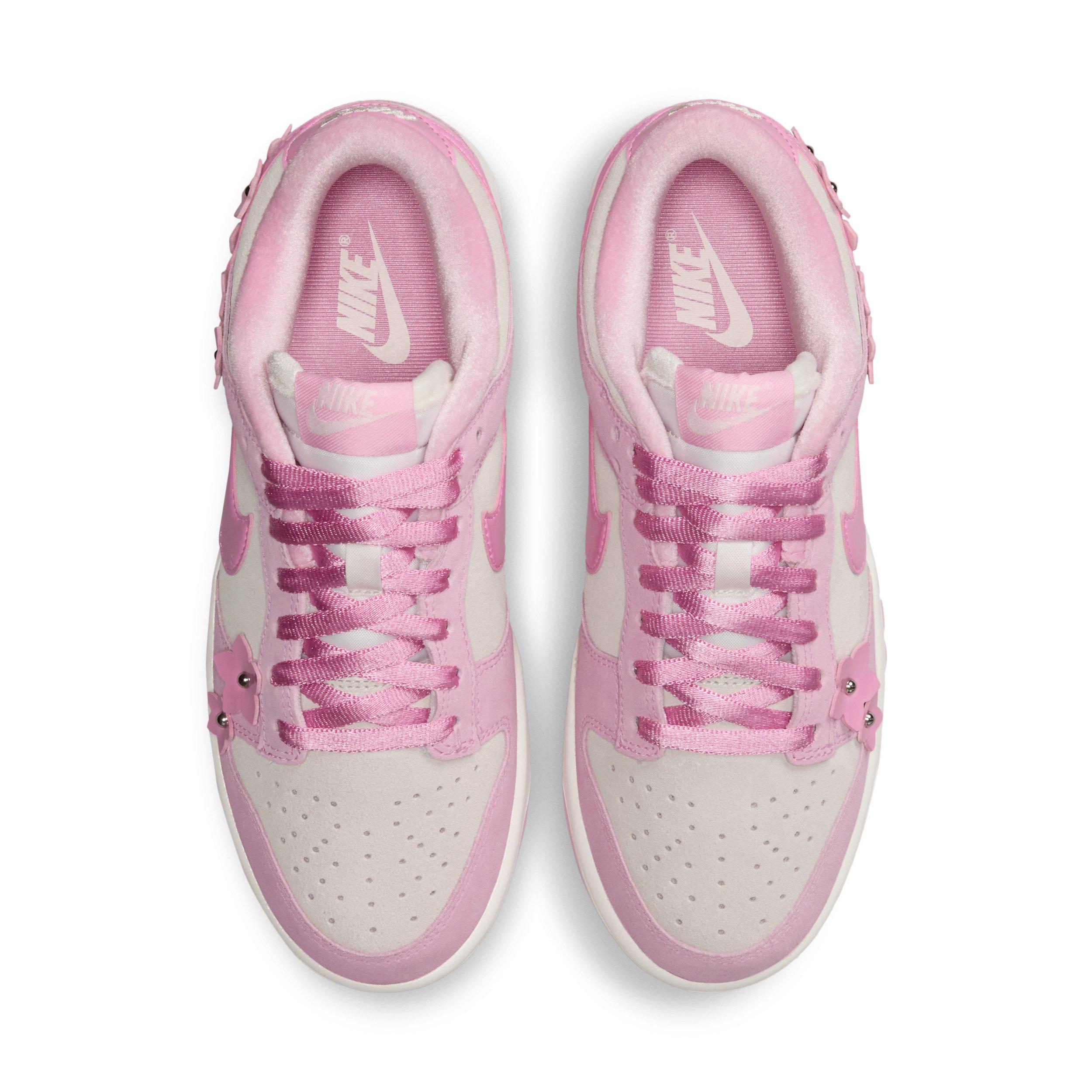 Nike Dunk Low SE Florette "Pink Foam/Sail/Pink Rise" Women's Shoe - PINK/SAIL/PINK Thumbnail View 4