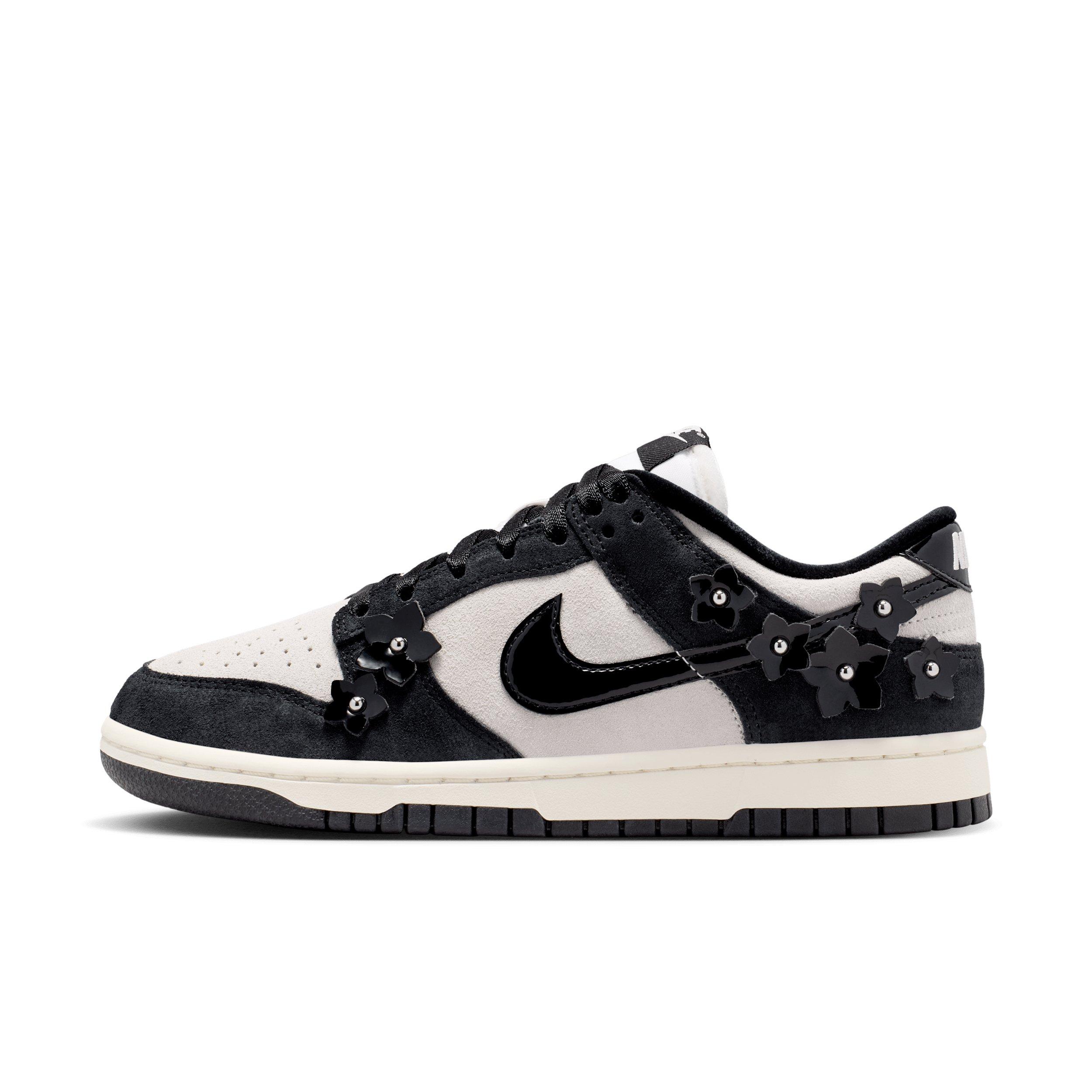 Nike Nike Dunk Low SE Florette "Black/Sail/Black" Women's Shoe - BLACK/SAIL/BLACK Thumbnail View 2