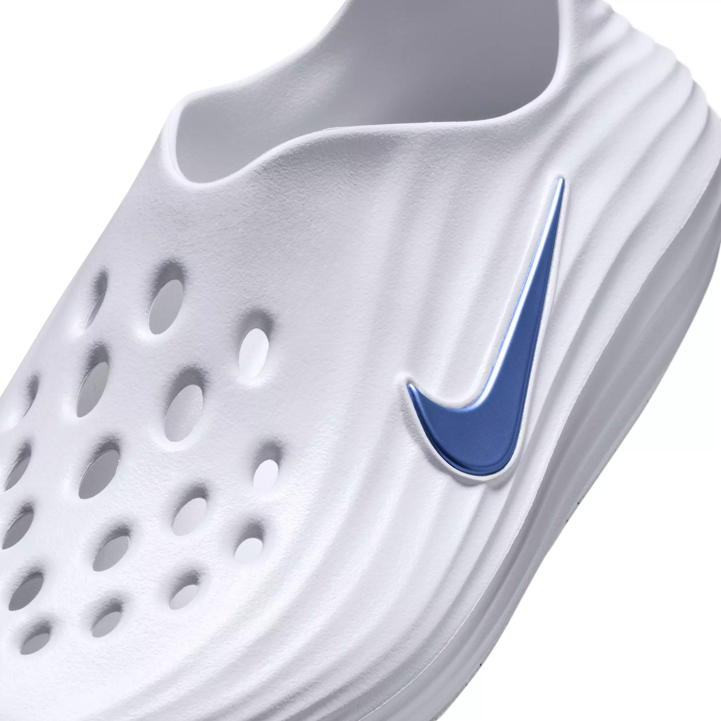 Nike ReactX Rejuven8 "Football Grey/Aluminum" Women's Shoe - GREY/ALUMINUM