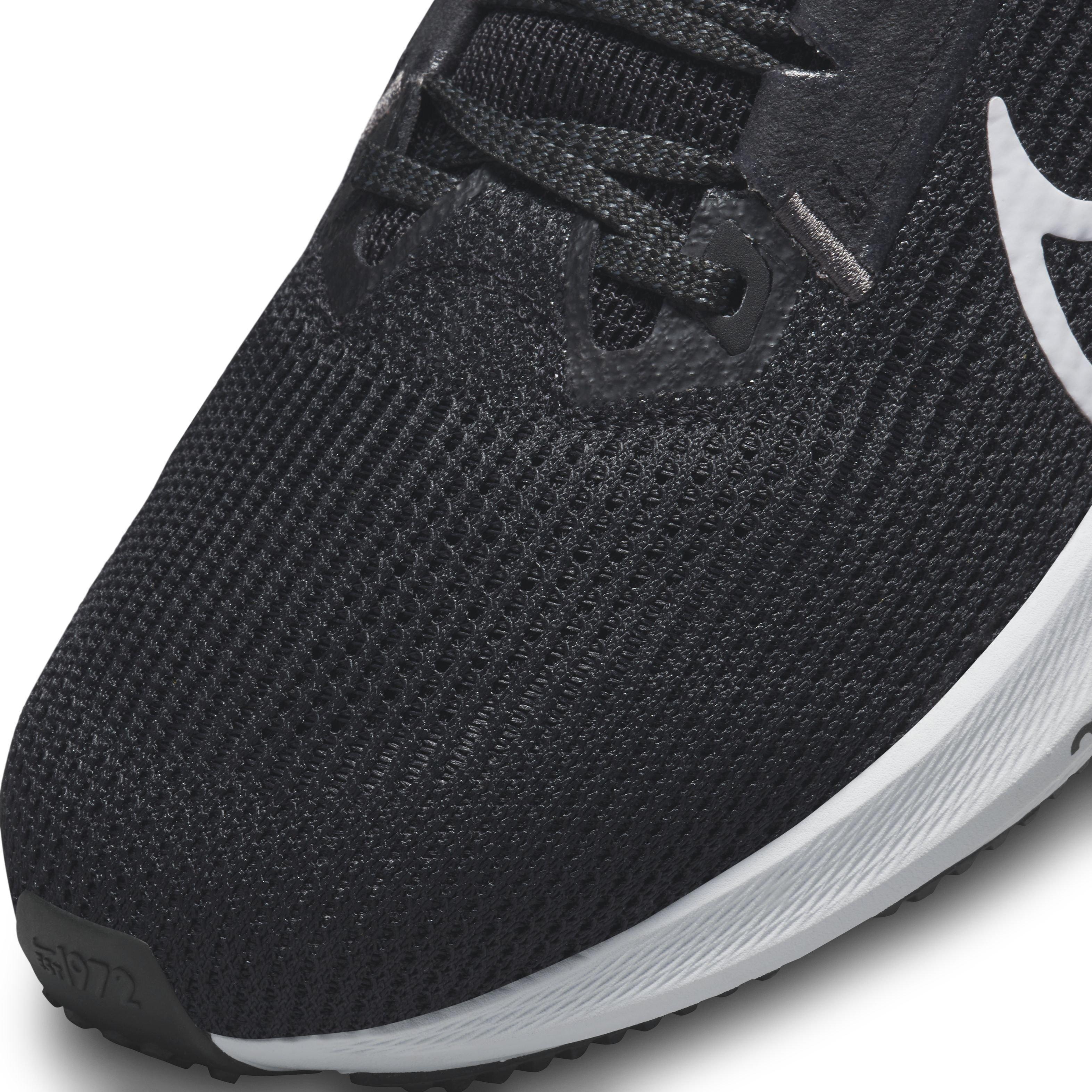 Nike Pegasus 40 "Black/Iron Grey/White" Women's Road Running Shoe - BLACK/GREY/WHITE Thumbnail View 7