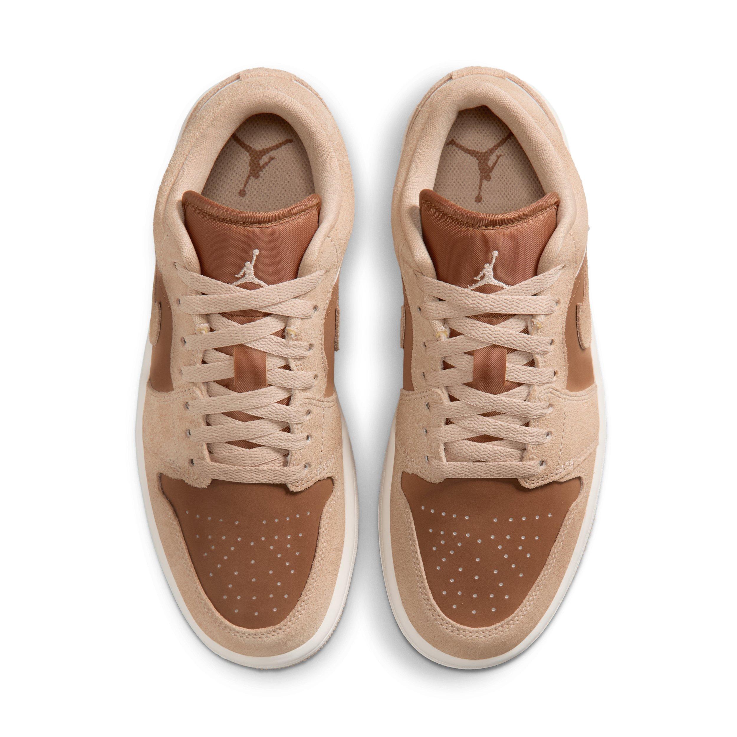 Jordan 1 Low "Legend Medium Brown/Chalk/Light British Tan" Women's Shoe - MD BROWN/CHALK/LT TAN Thumbnail View 4