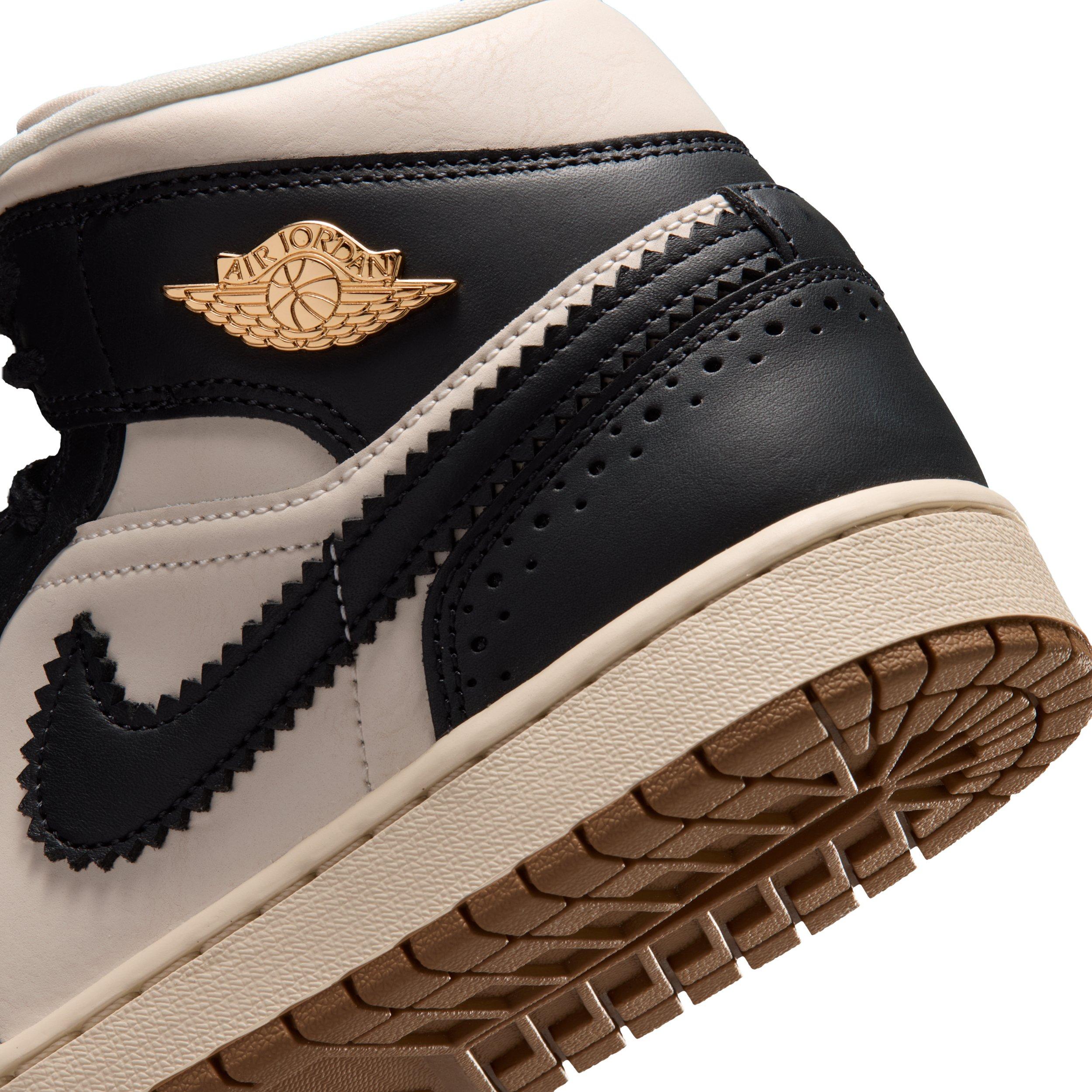 Jordan 1 Mid SE "Off Noir/Chalk/Pearl White/Chalk" Women's Shoe - OFF NOIR/CHALK/WHITE/CHALK Thumbnail View 8