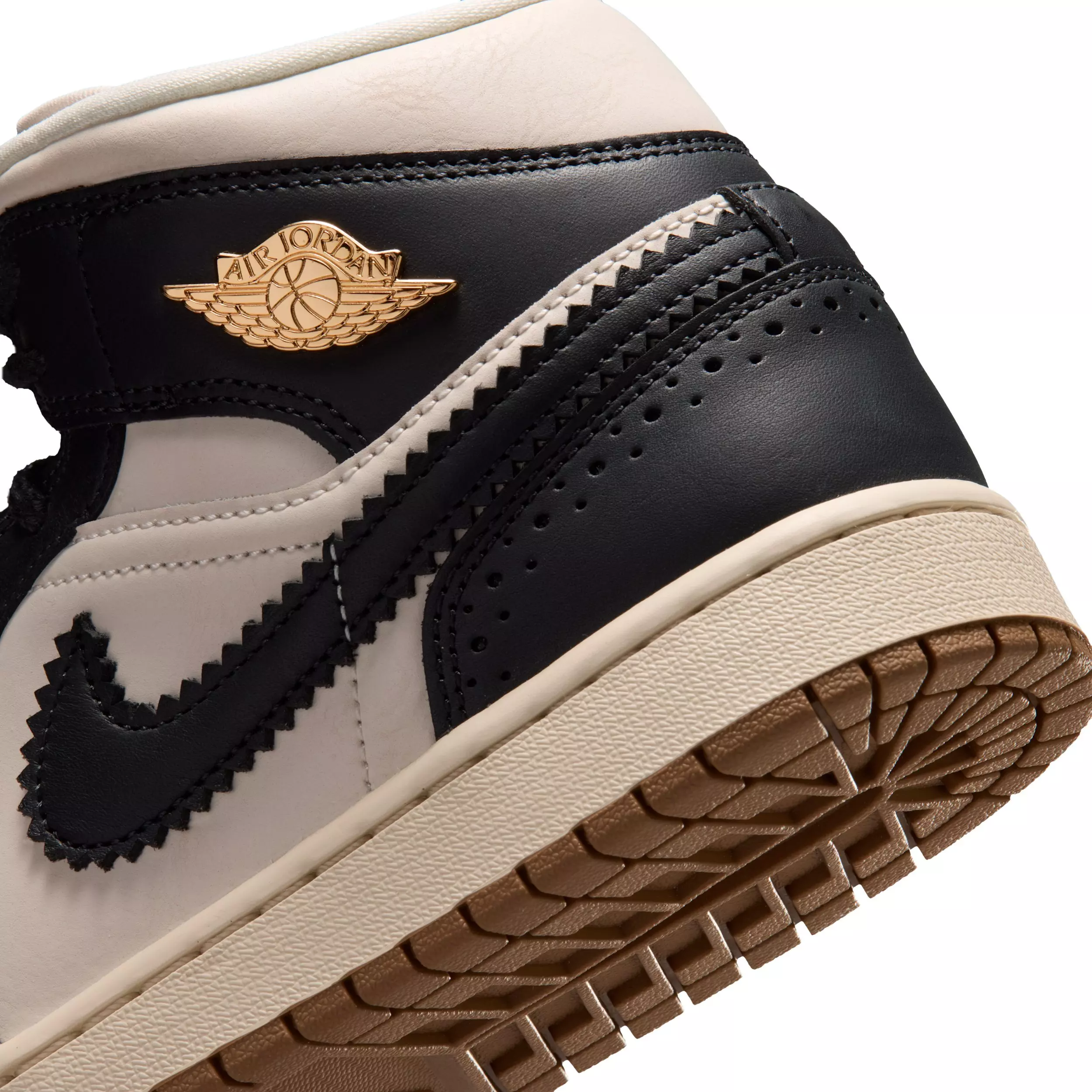 Jordan 1 Mid SE "Off Noir/Chalk/Pearl White/Chalk" Women's Shoe - OFF NOIR/CHALK/WHITE/CHALK
