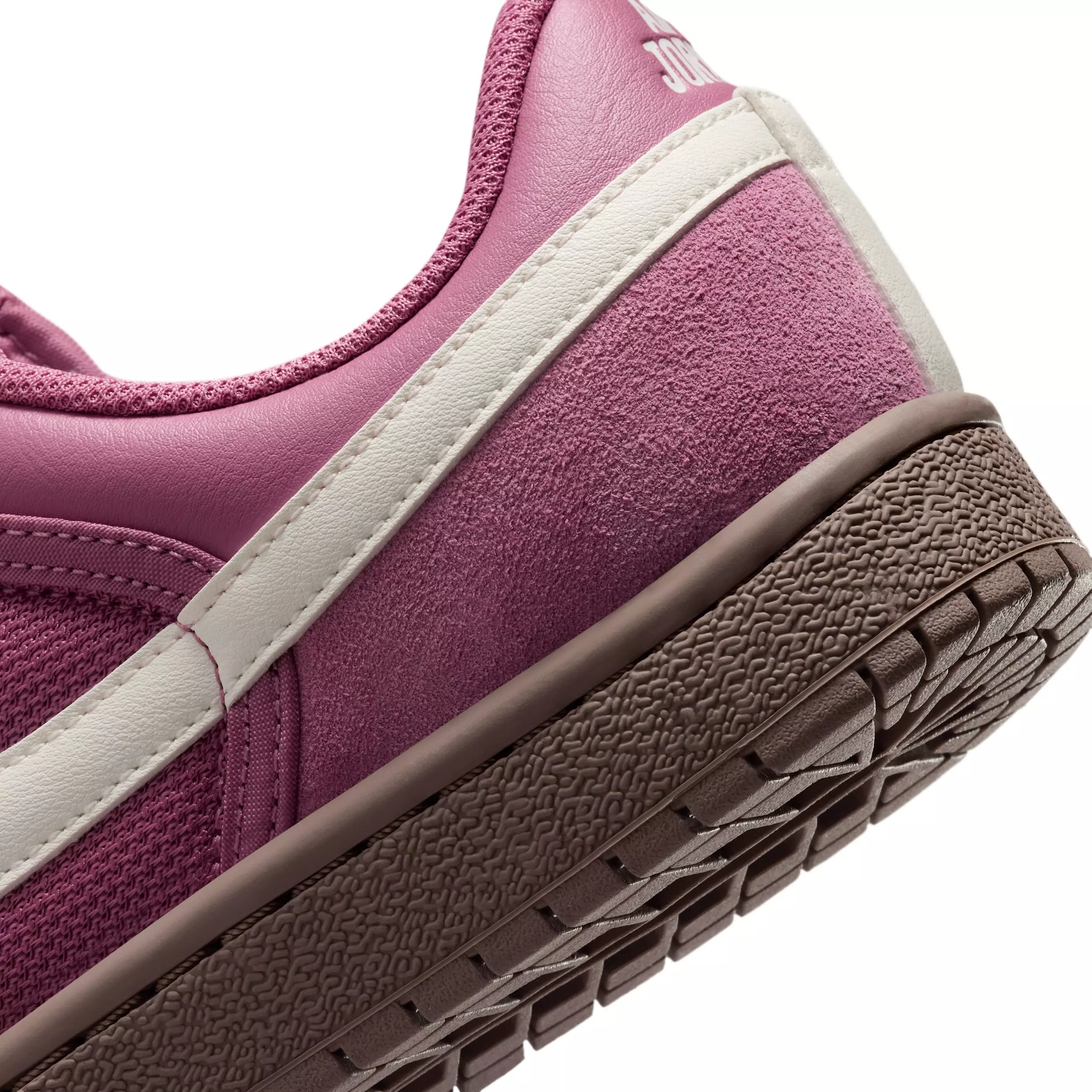 Jordan Skyline Low "Desert Berry/Black/Gum Medium Brown/Sail" Women's Shoe - BERRY/BLACK/MD BROWN/SAIL