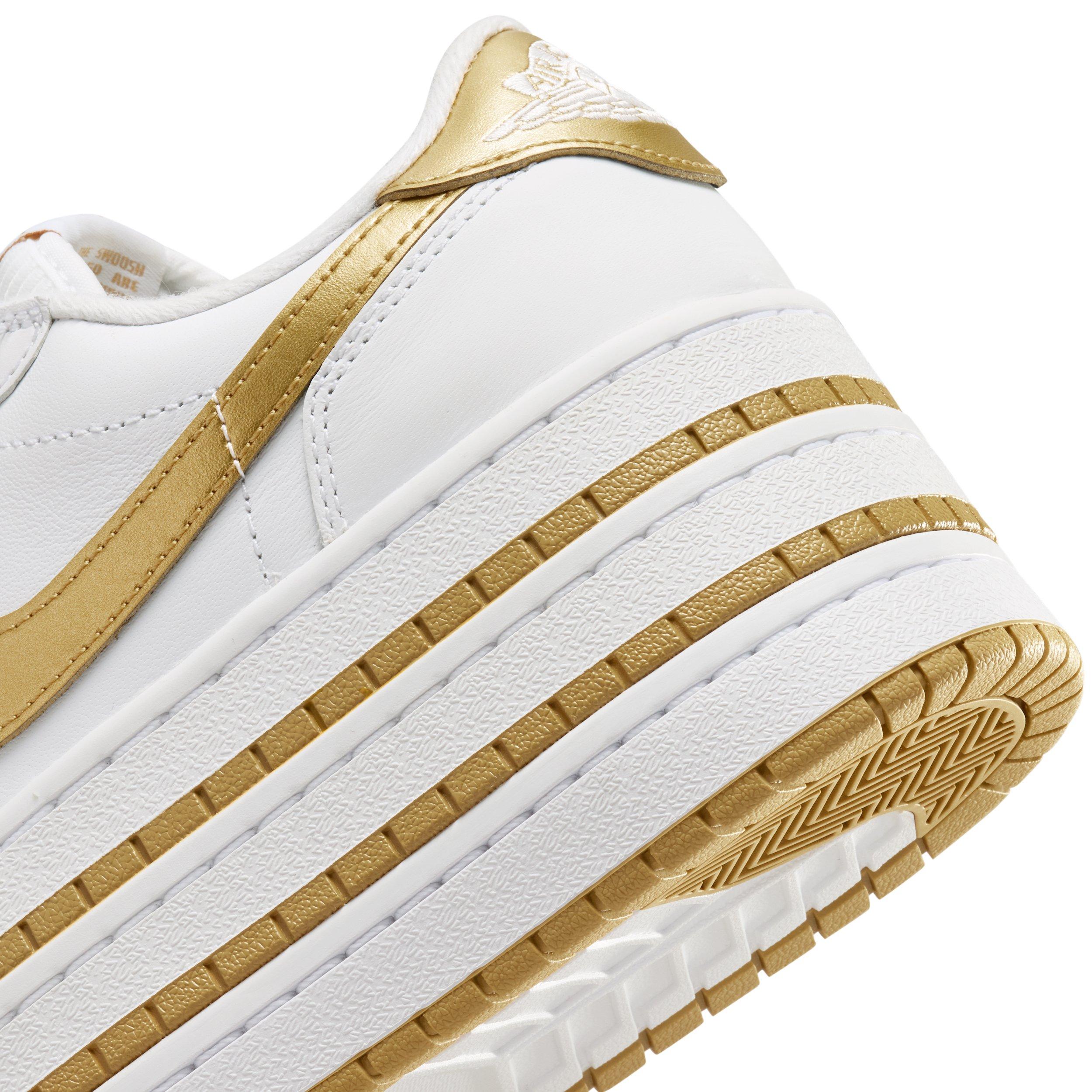 Jordan 1 Triple Stack SE "White/Metallic Gold/White" Women's Shoe - WHITE/GOLD/WHITE Thumbnail View 8