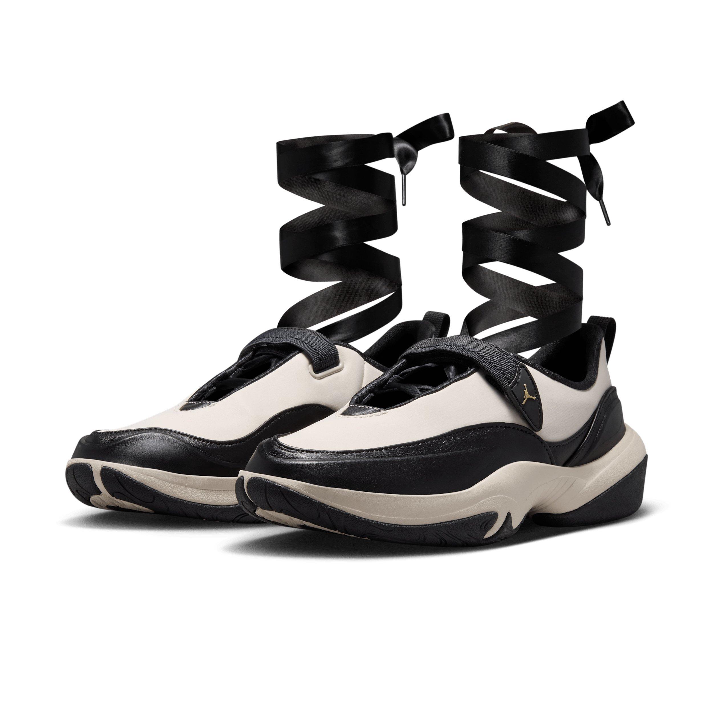 Jordan Pointe "Black/Chalk/Flat Gold Star" Women's Shoe - BLACK/CHALK/GOLD Thumbnail View 3