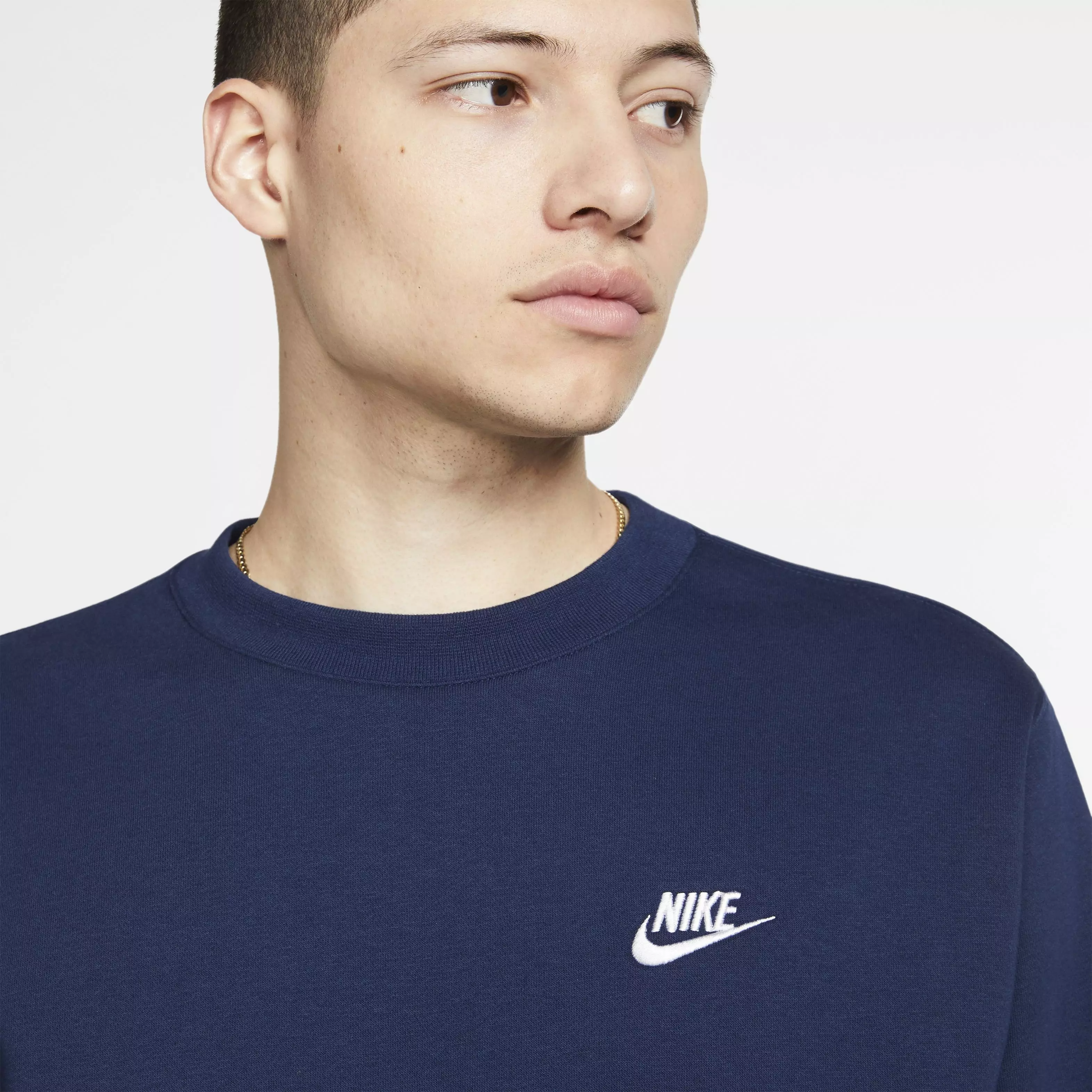 Nike Men's Sportswear Club Sweatshirt - NAVY