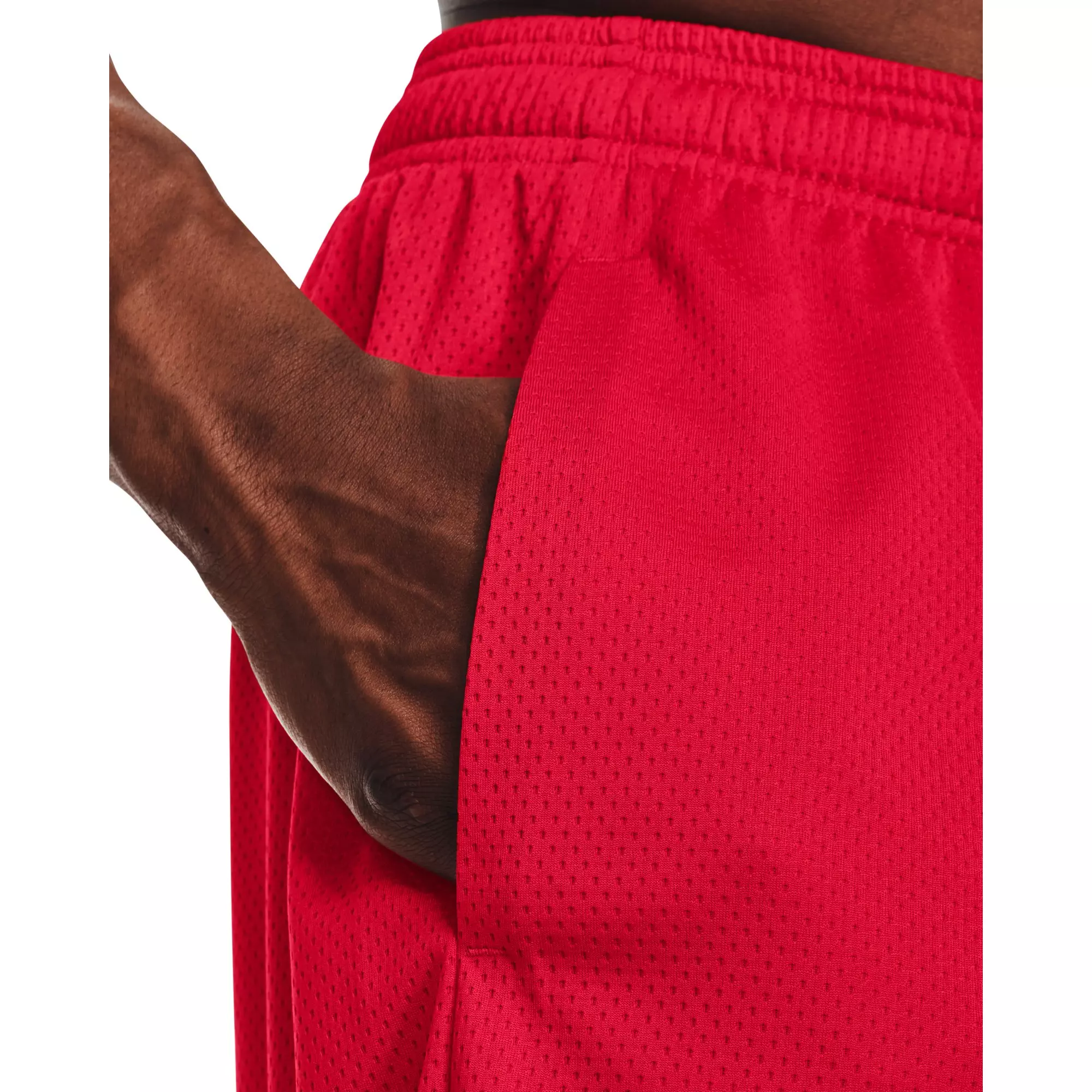 Under Armour Men's Tech Mesh Red Shorts - RED