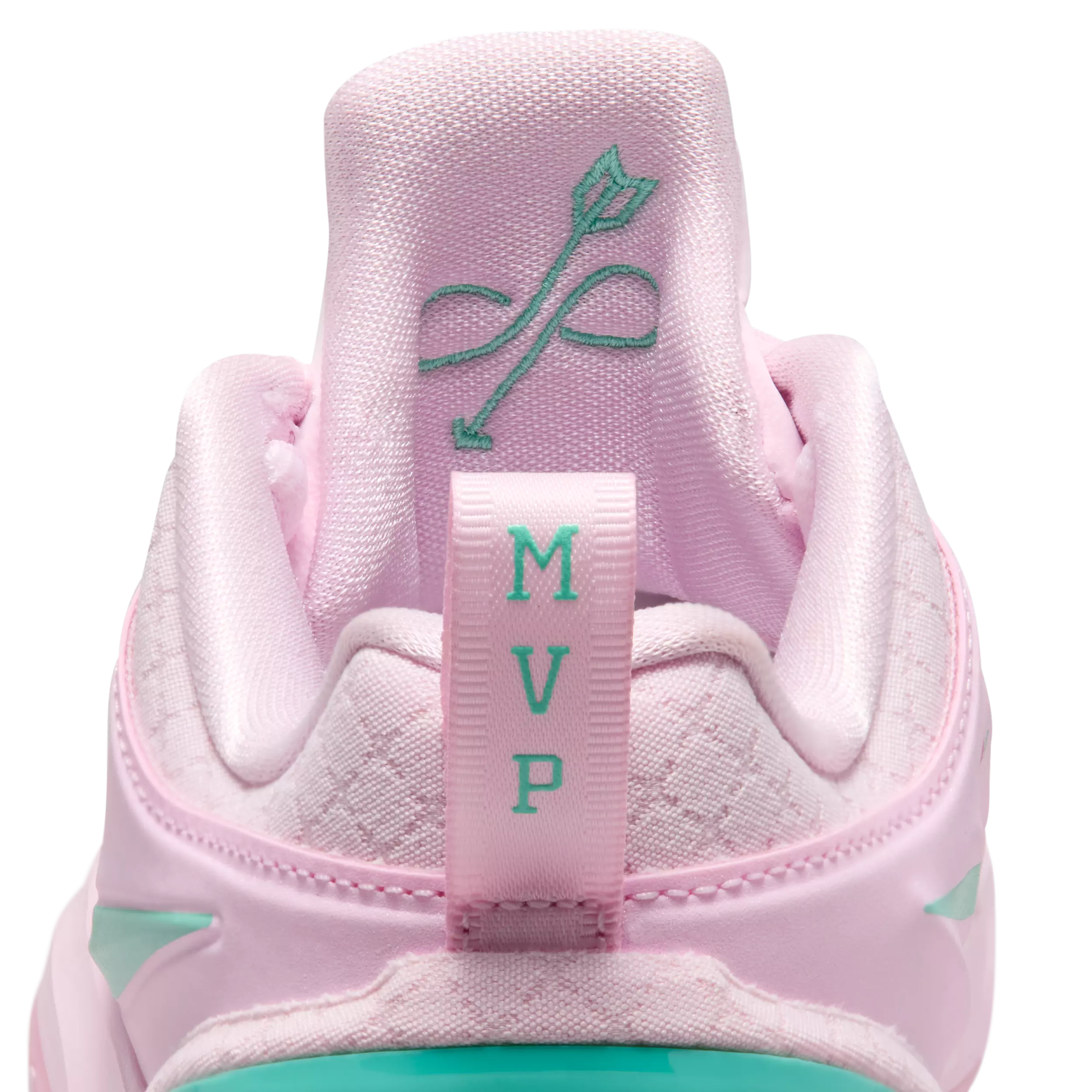 Nike A'Two "Playmakers" Big Kids' Basketball Shoe - PINK