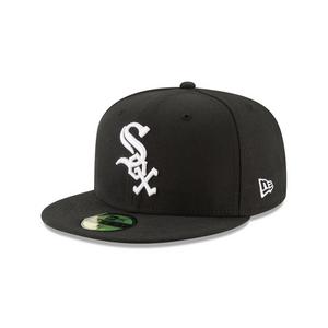 Mitchell & Ness Chicago White Sox Cooperstown Evergreen Trucker Hat - White - One Size Each