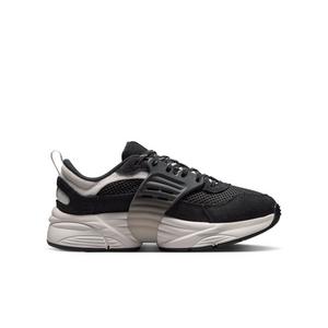 Jordan Trunner O/S "Off Noir/Phantom/Old Royal/University Red" Grade School Boys' Shoe