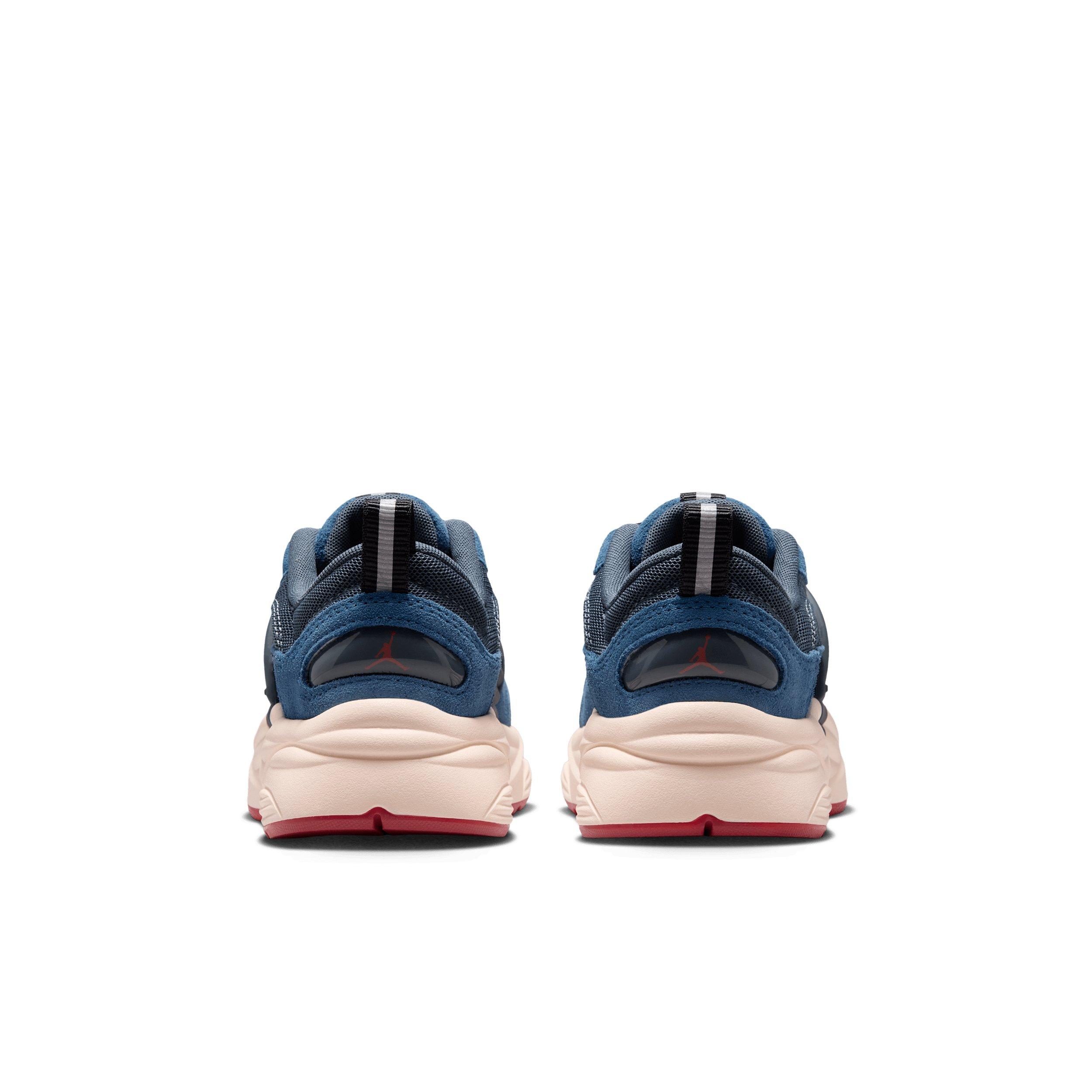 Jordan Trunner O/S Grade School Boys' "True Blue/Blue Fox/Chalk/Kinetic Green" Shoe
