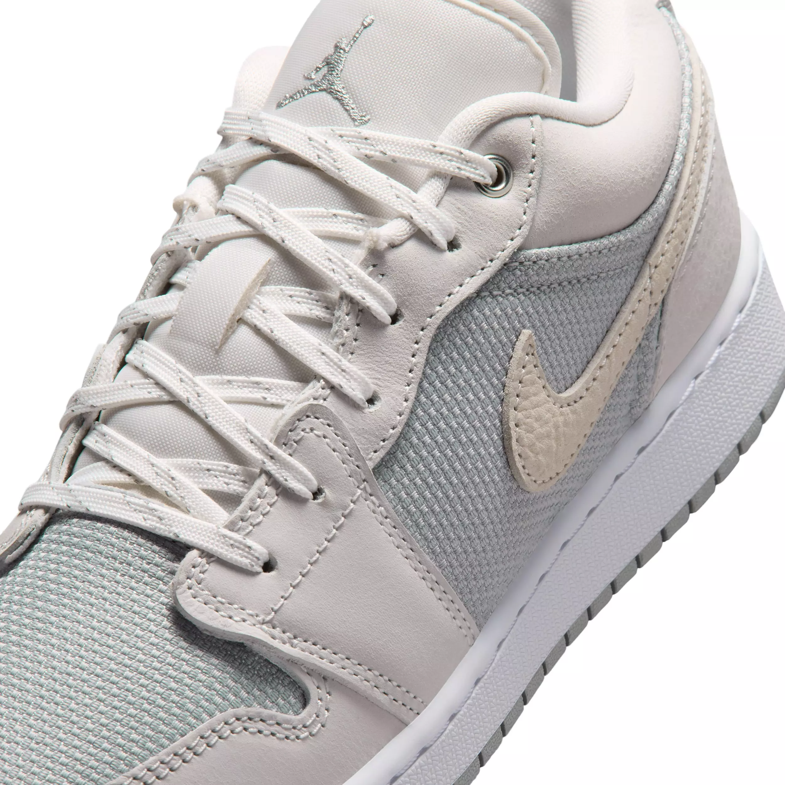 Jordan 1 Low SE "Off White/Soft Pearl/Light Smoke Grey" Grade School Boys' Shoe - OFF WHITE/PEARL/LT GREY