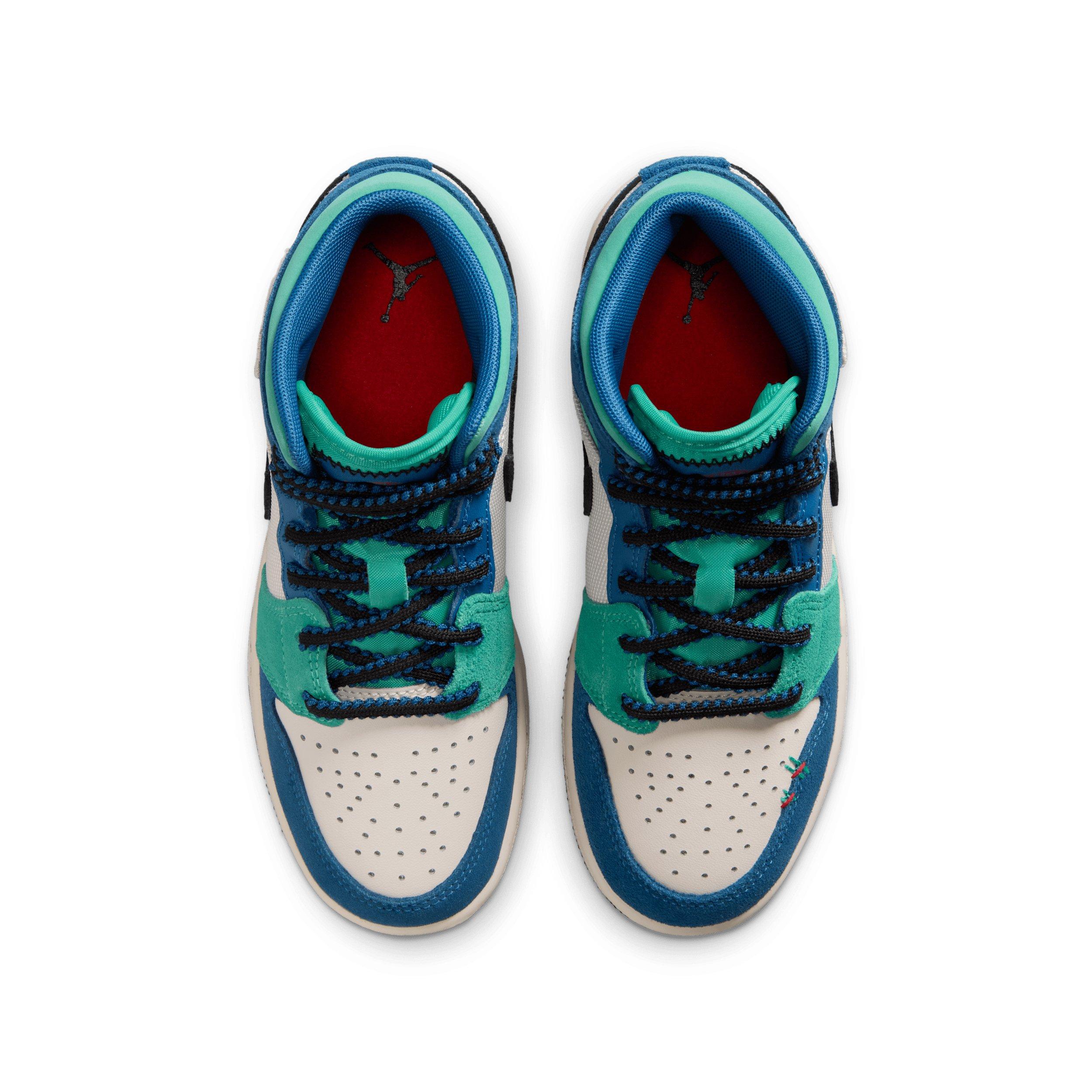 Jordan 1 Mid SE "Chalk/True Blue/Kinetic Green/University Red" Grade School Boys' Shoe - CHALK/BLUE/GREEN/RED Thumbnail View 4