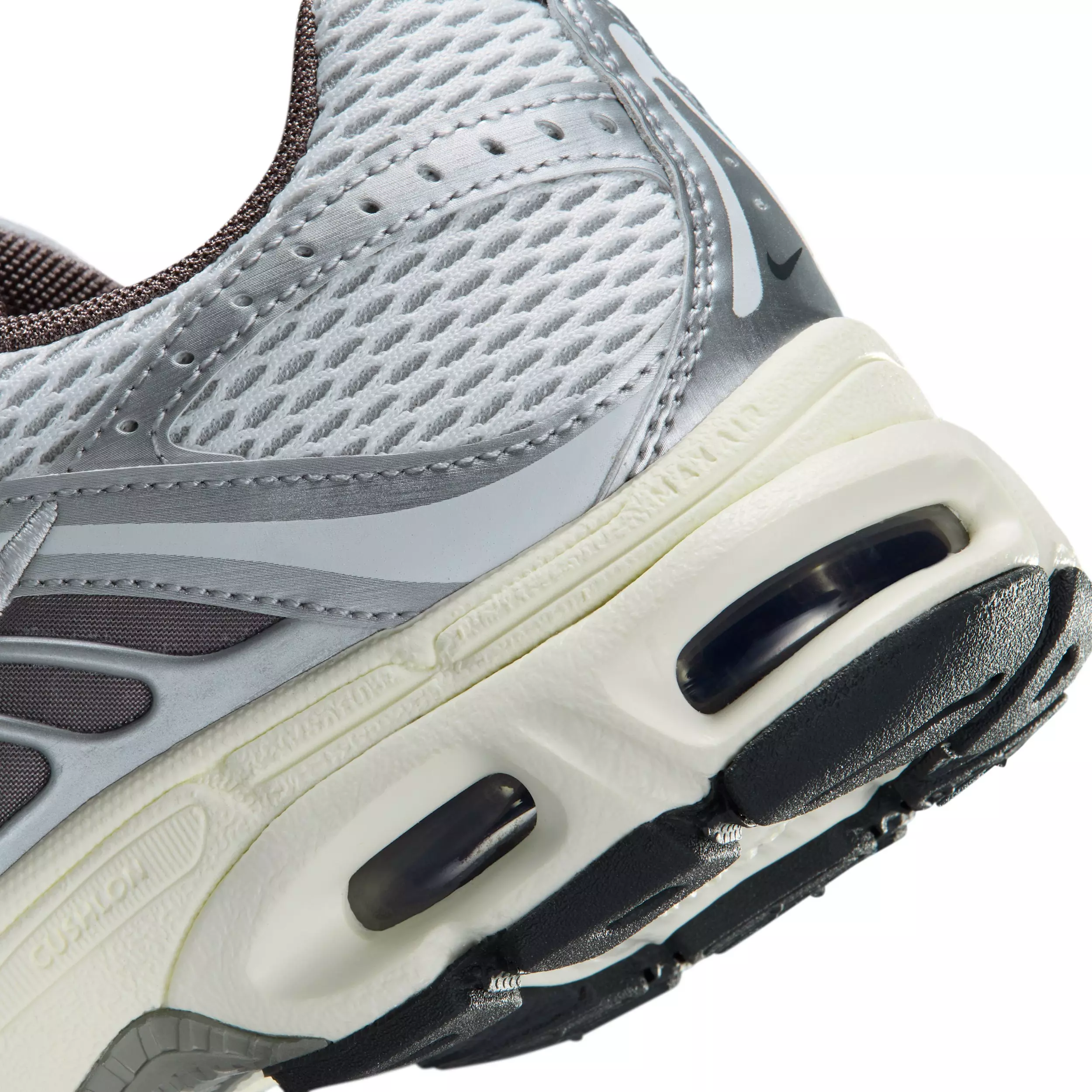 Nike Air Max Moto 2K "Platinum Tint/Cave Stone/Anthracite/Metallic Silver" Grade School Boys' Shoe - PLATINUM/STONE/ANTHRACITE/SILVER