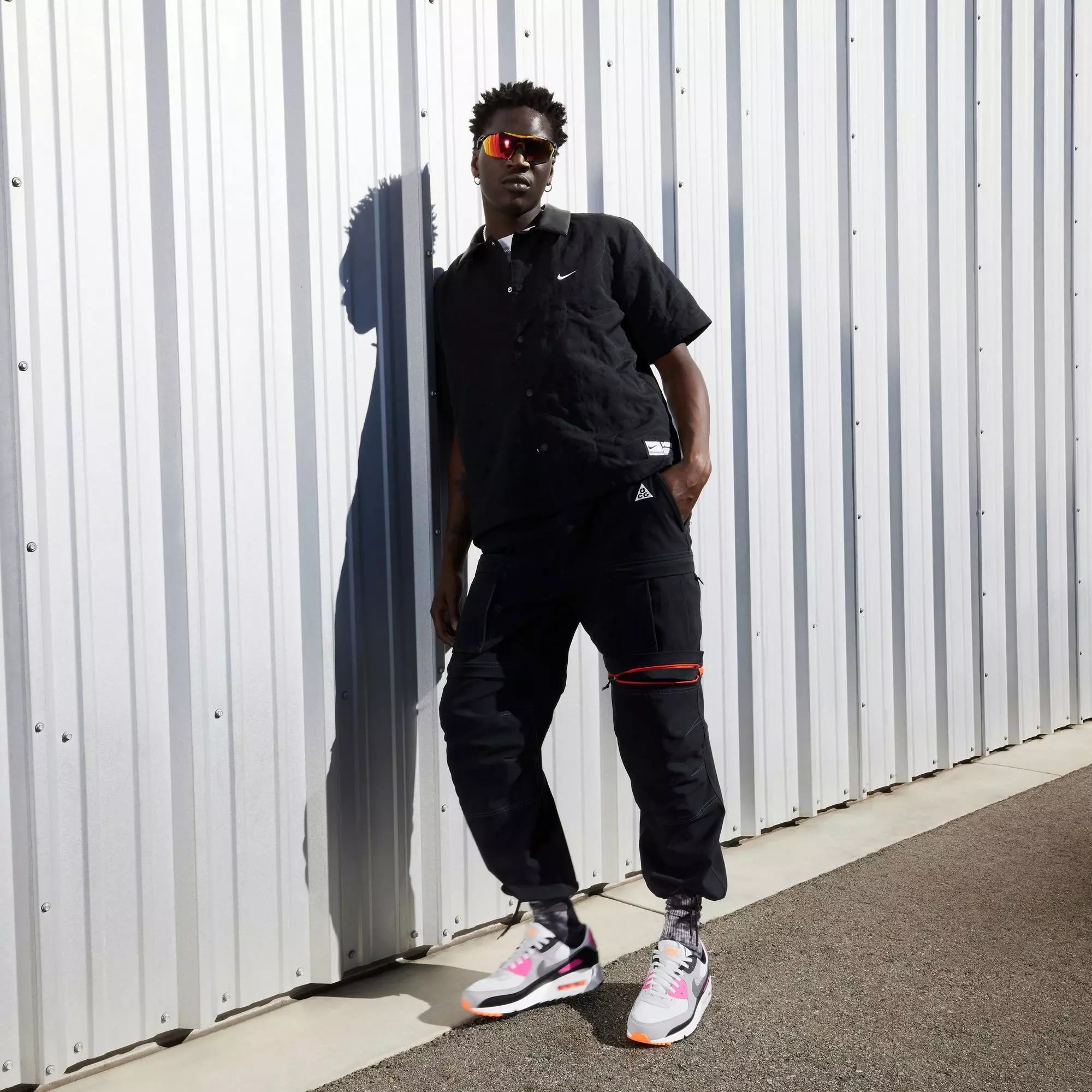 Nike Air Max 90 "Pure Platinum/Cool Grey/Alchemy Pink" Men's Shoe - SILVER/PINK