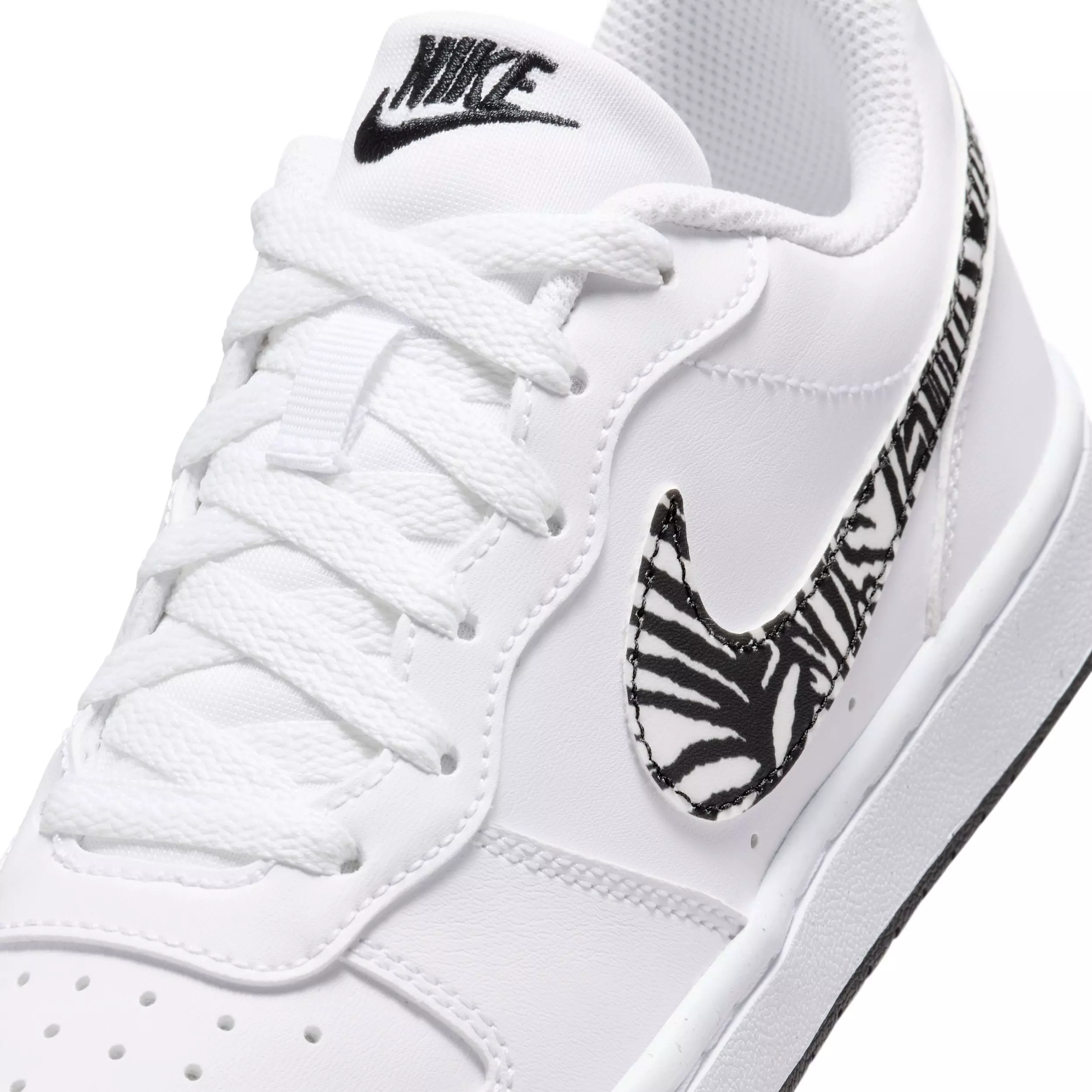 Nike Court Borough Low "White/Black" Grade School Boys' Shoe - WHITE/BLACK