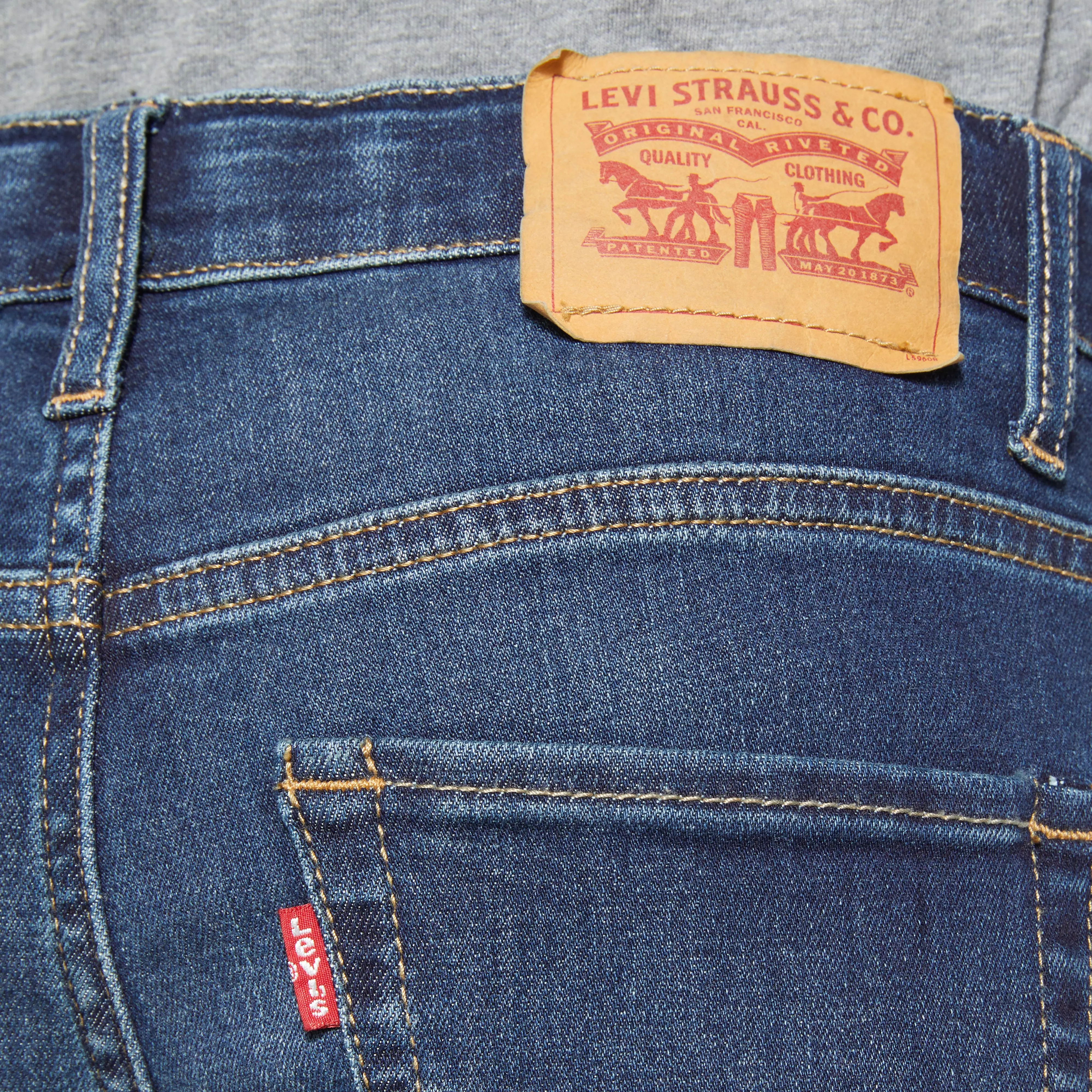 Levi's Big Boys' 511 Eco-Soft Performance Slim Fit Med Wash Resilient Blue Denim Jeans - RESILIENT BLUE