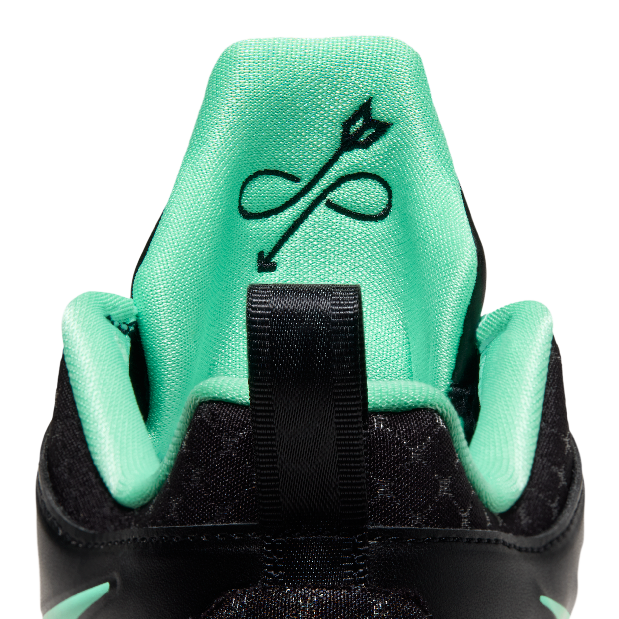Nike A'Two "Nike Nationals" Grade School Kids' Basketball Shoe - BLACK