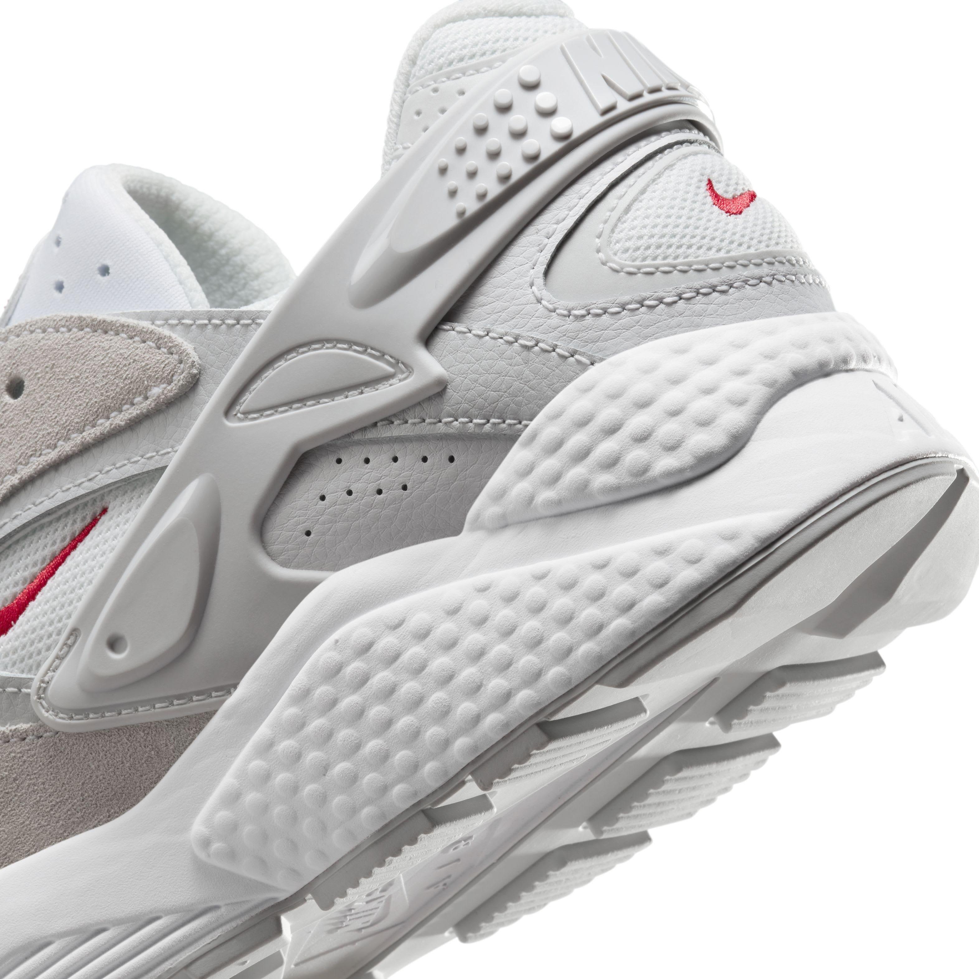 How to clean unbeatable white huaraches at home