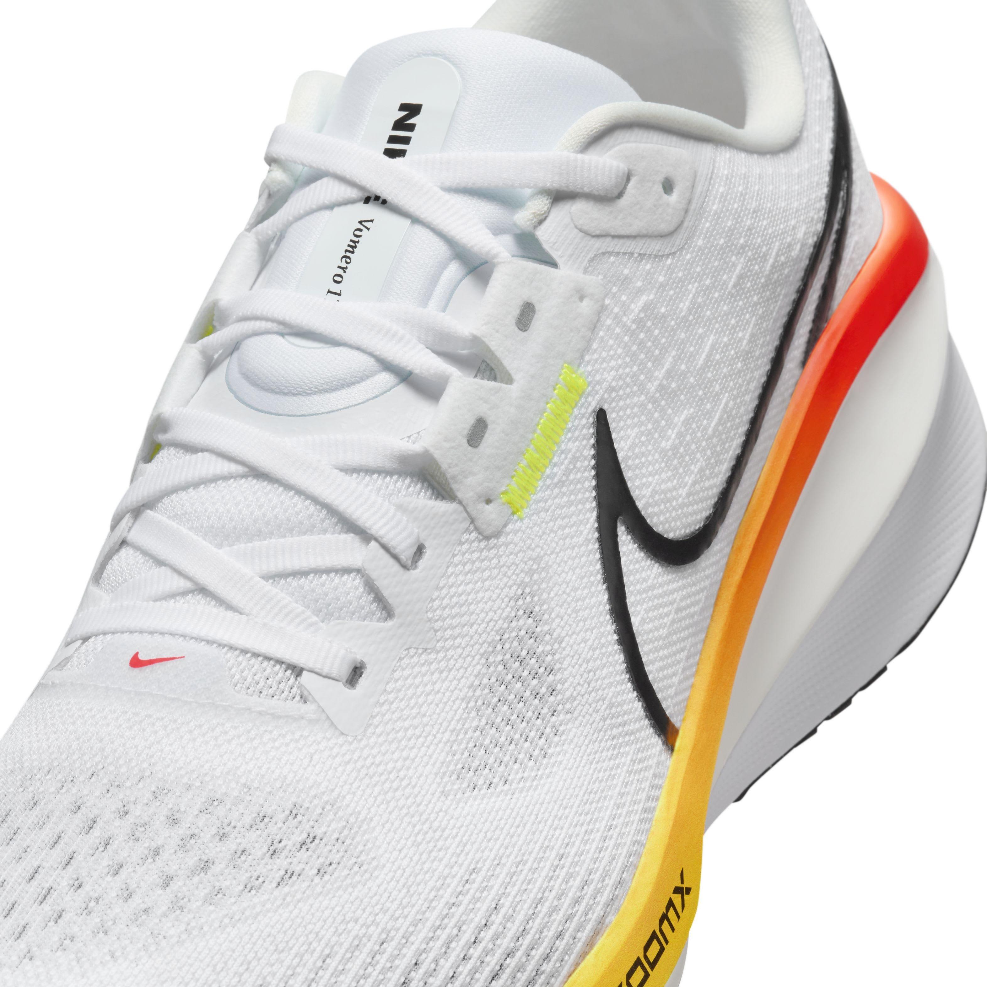 Nike Vomero 17 